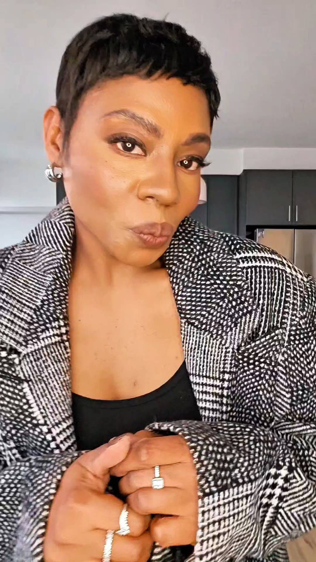 Patchwork Plaid Maxi Coat | Splice Check Street-Style UnboxingThis coat found me.  This oversized patchwork plaid maxi coat is giving all the winter statement vibes. Can be dressed up or down.Styling tip: Wear it with chunky boots and a fitted turtleneck to balance the oversized silhouette, or dress it up with heels for a night out. The white and black splice/check design adds a fun twist to the classic plaid look, and the oversized dad coat shape keeps you cozy while still looking chic. Perfect for street style, layering over your winter wardrobe, or just making every outfit feel intentional. How would you style this?Size: SPlaid Coat, Plaid Maxi, Checkered Maxi Coat 

#LTKgrwm #LTKPetite #LTKootd