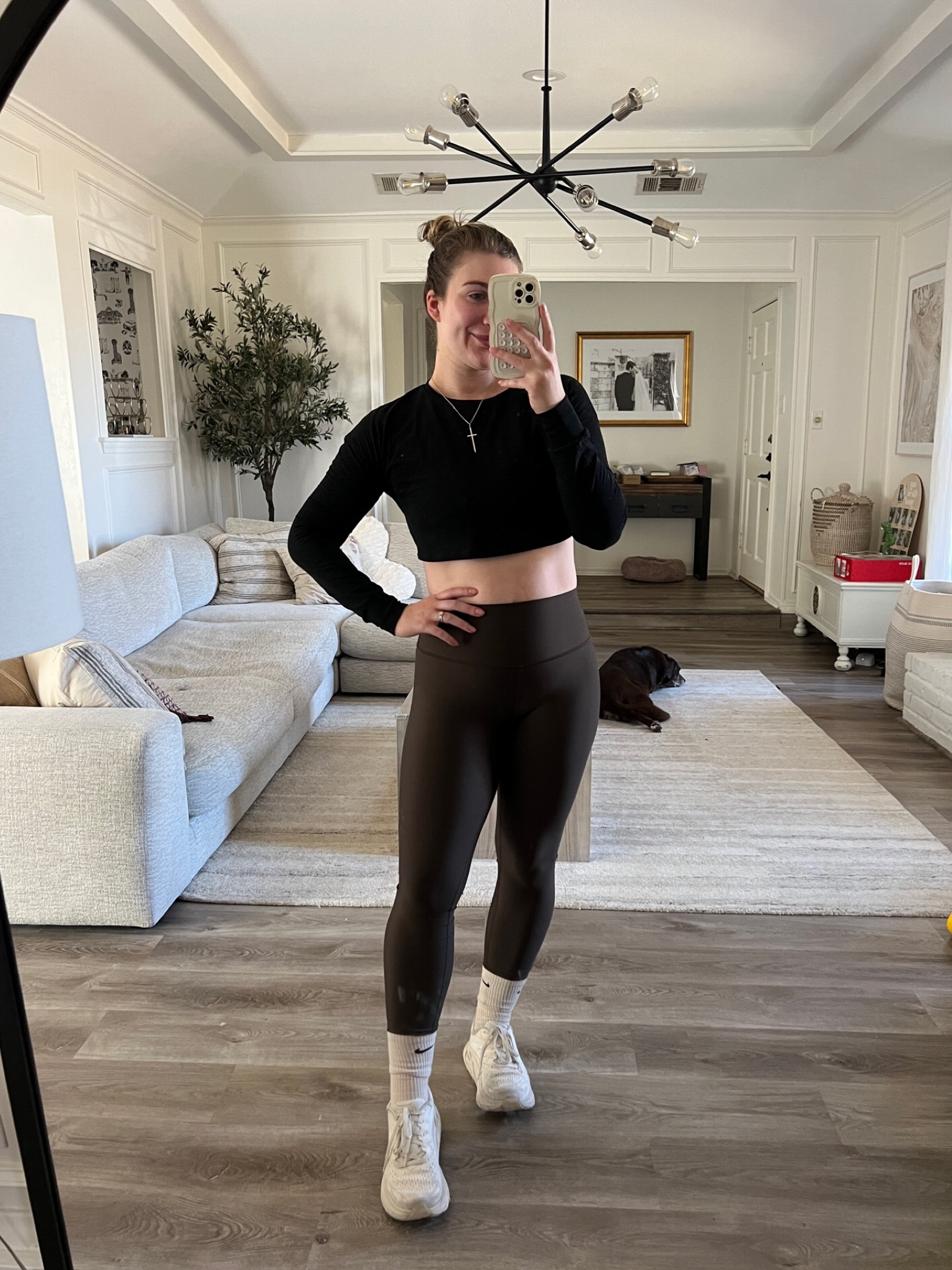 Workout outfit of the day! My alo set is the shade espresso! 

#LTKshoecrush #LTKfitness