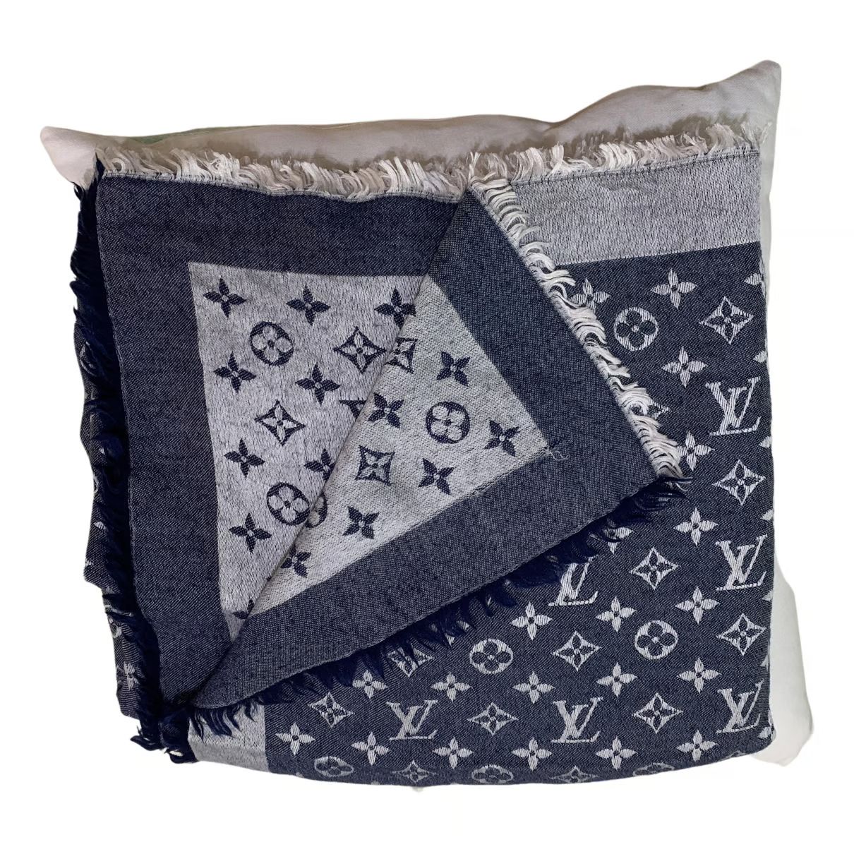 Louis Vuitton Châle Monogram scarf | Vestiaire Collective (Global)