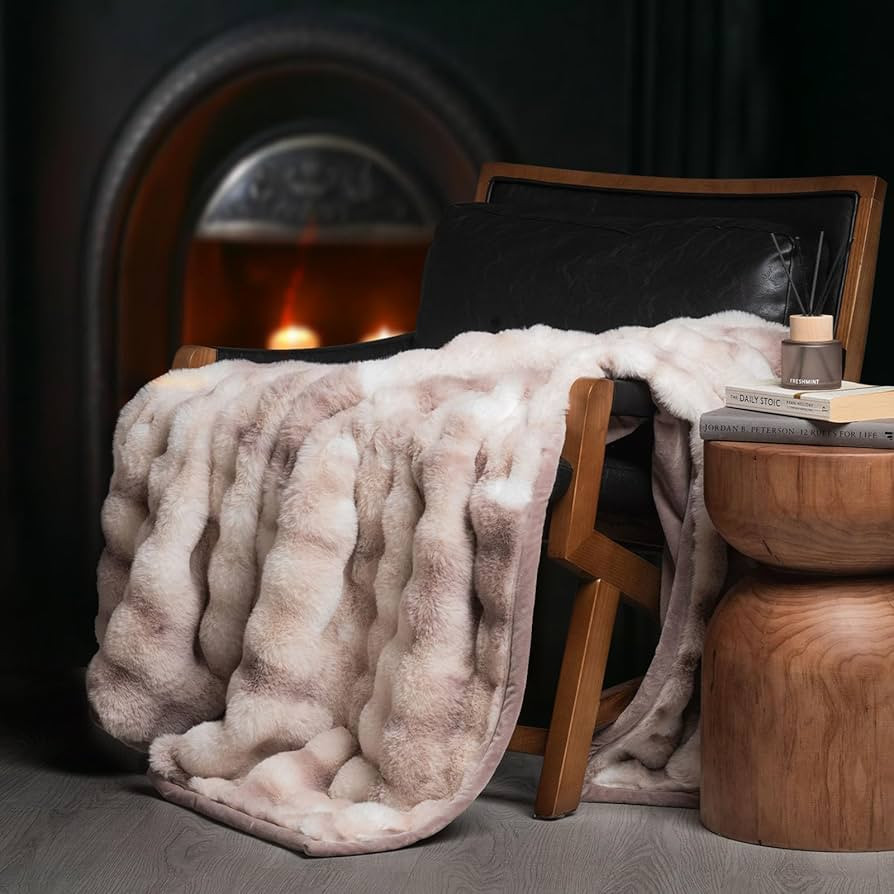 EVERGRACE Ultra Soft Luxury Fluffy Ridgeline Faux Rabbit Fur Throw Blanket, Thick Warm Bubble Thr... | Amazon (US)