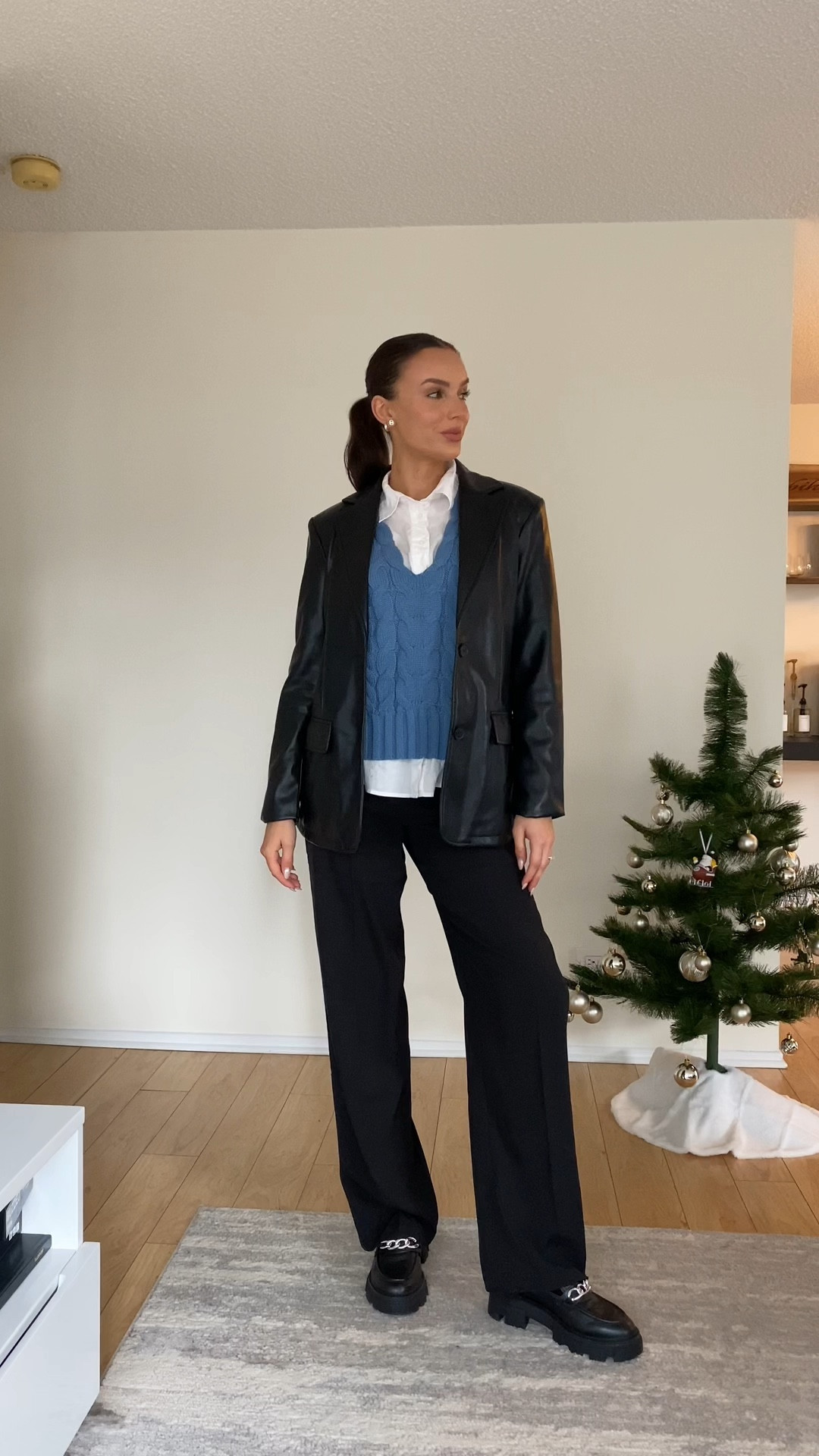 perfect for the office, perfect for dinner, perfect for everything. May I add that these loafers are $25?

#LTKworkwear #LTKshoecrush #LTKunder100