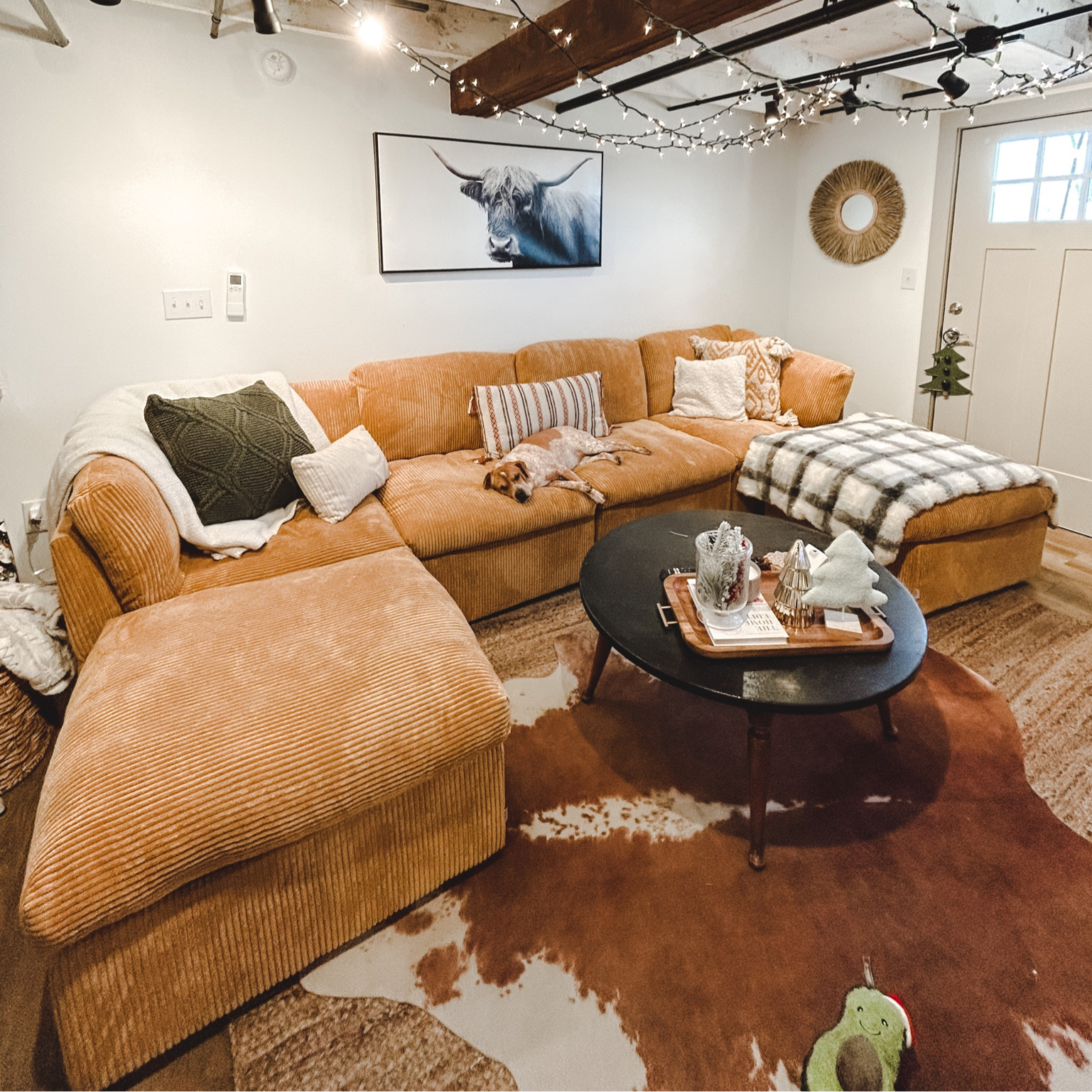 New couch!! 100/10 

#LTKhome #LTKsalealert #LTKU