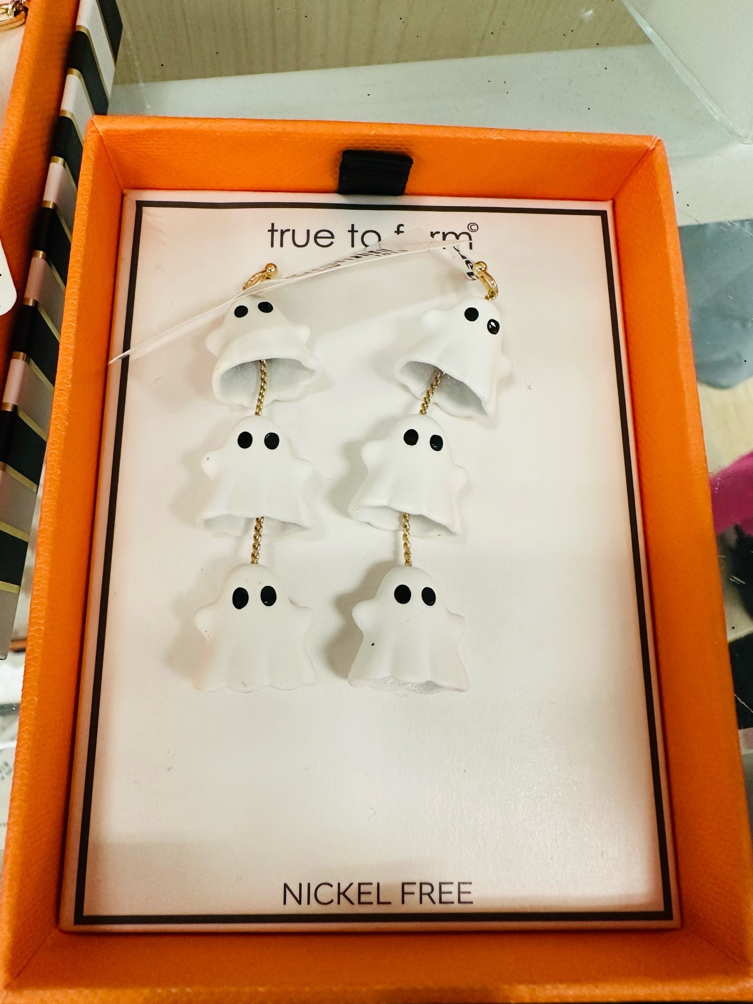 New spooky finds @TJ Maxx

#LTKSaleAlert #LTKSeasonal #LTKdayinmylife