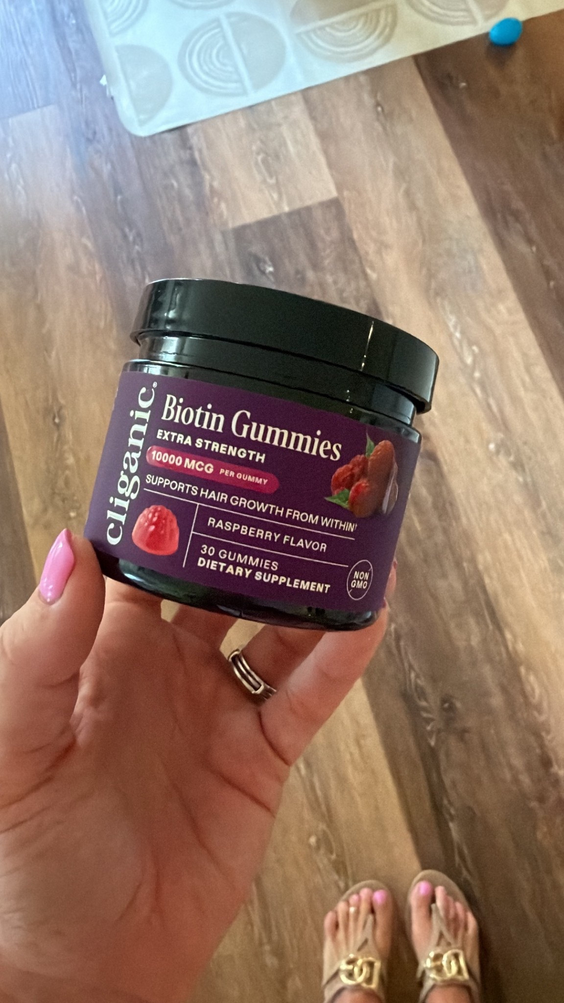 @cliganic #ad #sponsored

#LTKmorningroutine #LTKBeauty #LTKdayinmylife