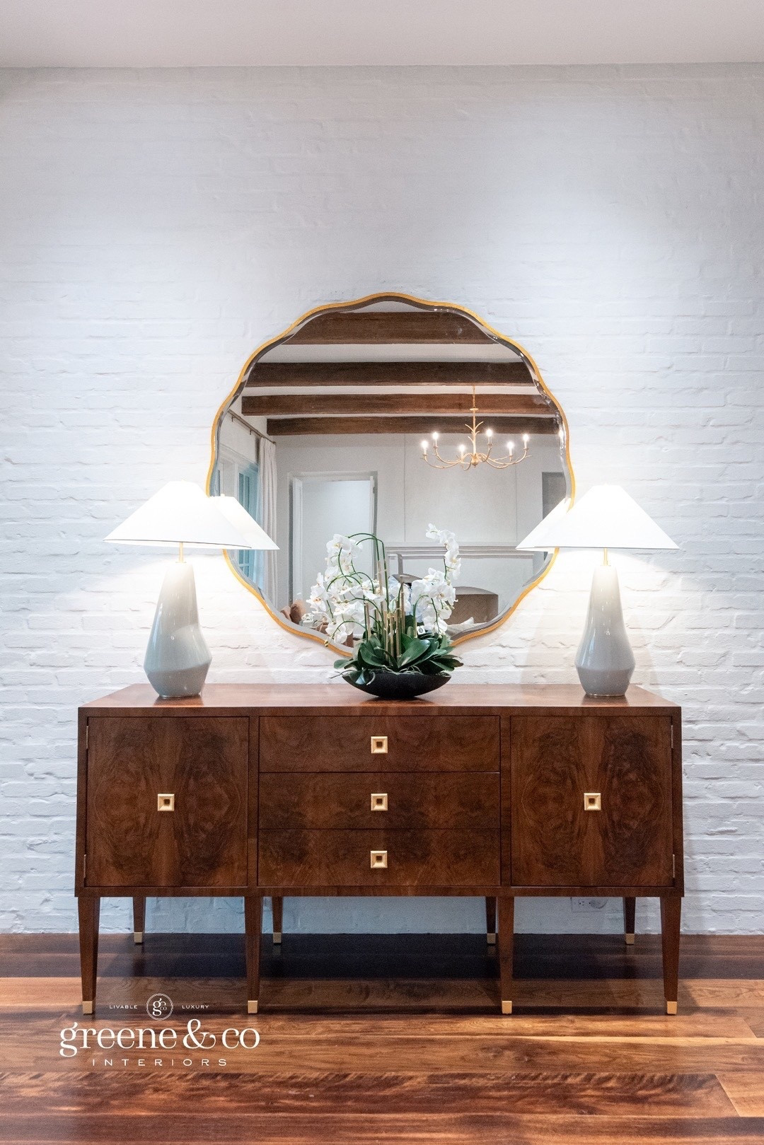 Mirror and sideboard are stunning ! 🤩

#LTKHome