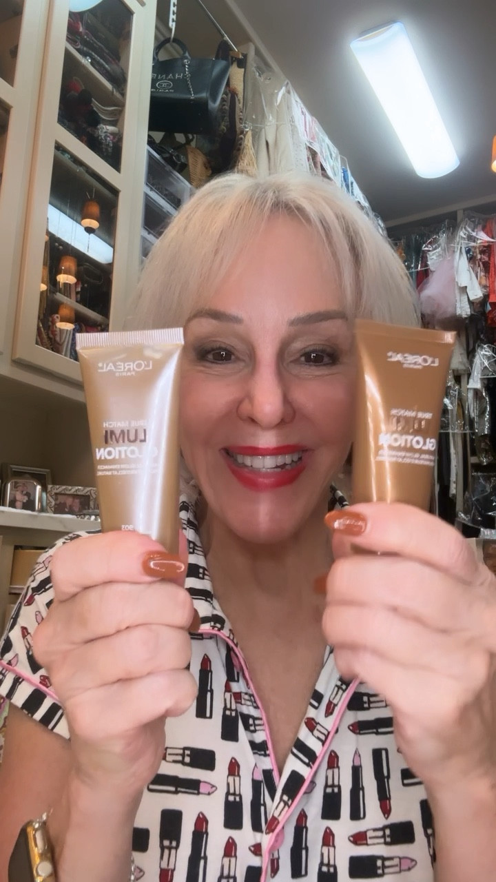 @L’Oreal True Match Lumi Glotion is a natural glow skin enhancer for your legs, arms or anywhere you need color. It is á temporary tan that washes off 
#tan #glow #skintint #glowfactor #makeup #legmKeup

#LTKfindsunder50 #LTKbeauty #LTKover40