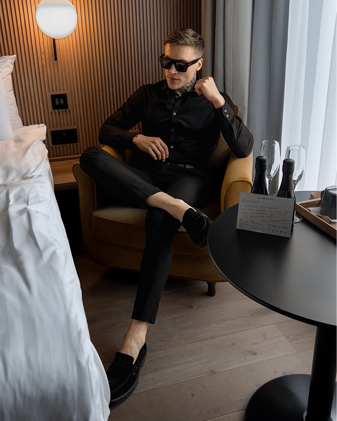 Formal look men all black 

#LTKmens #LTKHoliday #LTKSeasonal