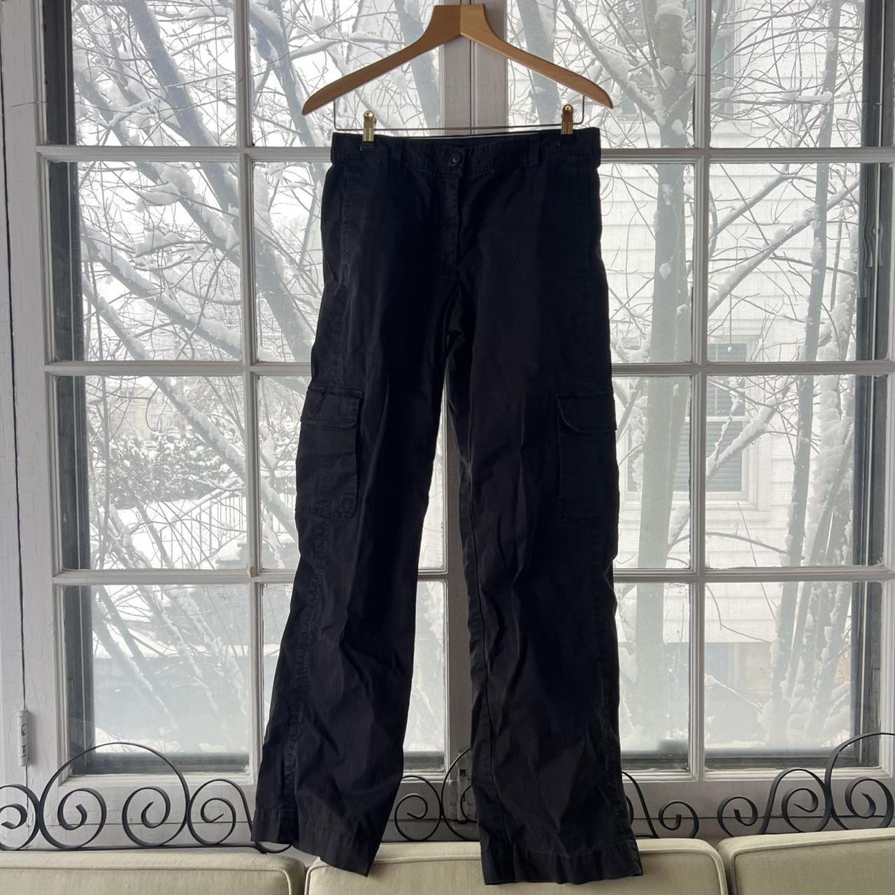 DKNY Women's Cargo Pants - Black - 6 | Depop US