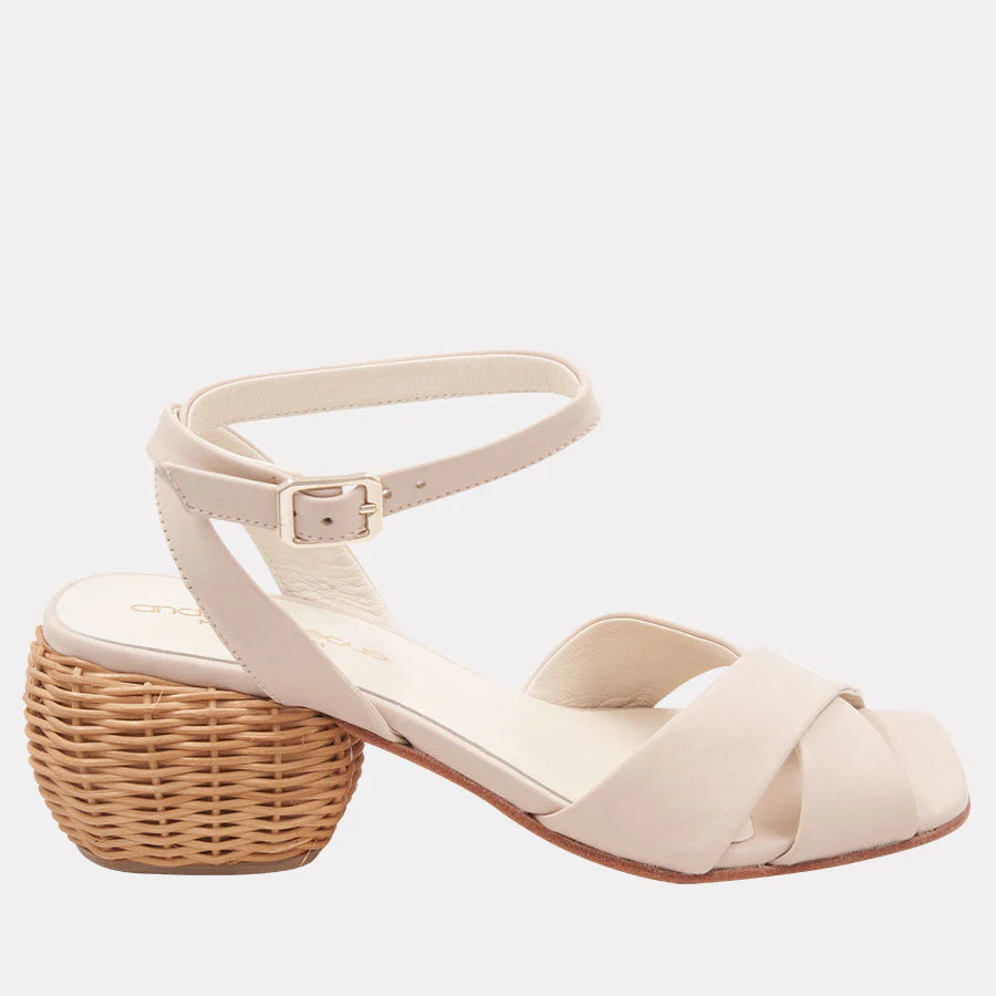 Winona Leather Heel | Andre Assous
