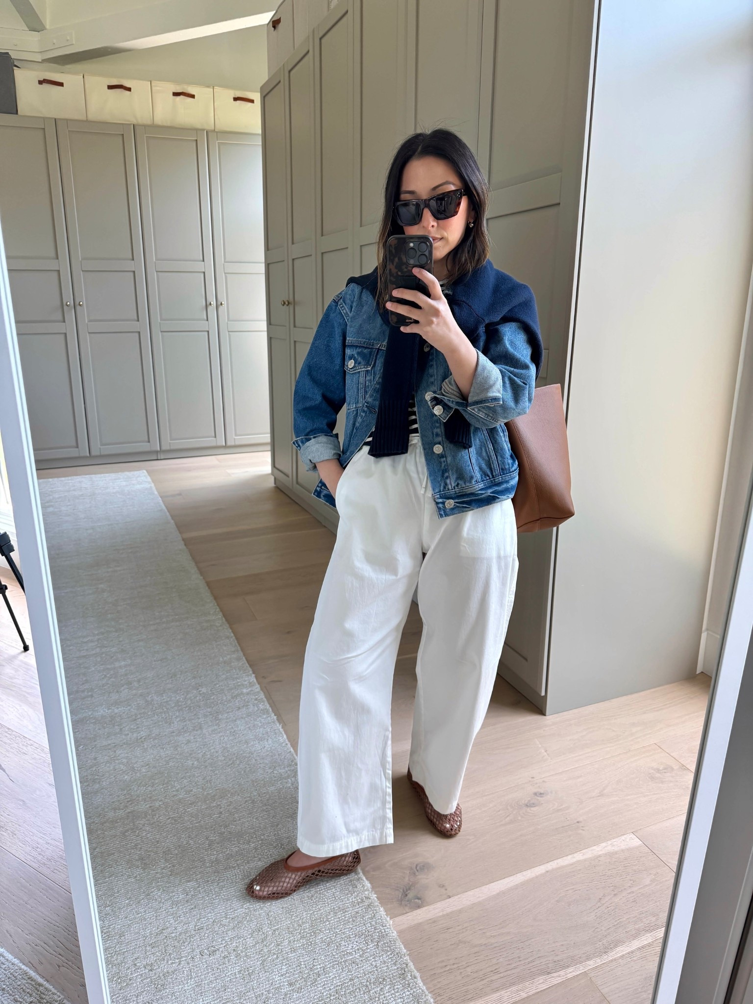 Moms, this is the outfit to get you out of leggings (using wardrobe staples, too!)

Kule stripe tee medium
AYR denim jacket small
Gap poplin barrels petite xs
Staud flats 35
Quince bag
Everlane cotton sweater xs
Celine sunglasses 
Dorsey James necklace 

Spring outfits 2026, petite style 

#LTKmomlife #LTKPetite #LTKootd