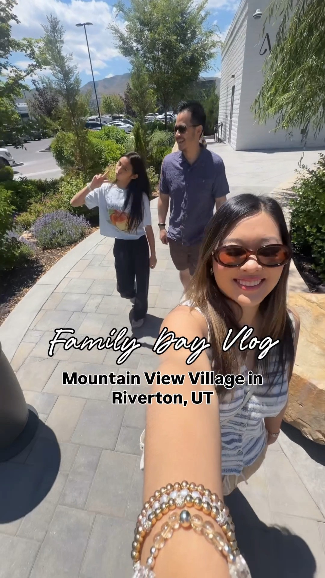 Family Day Vlog in Riverton, UT!
Abercrombie try on!