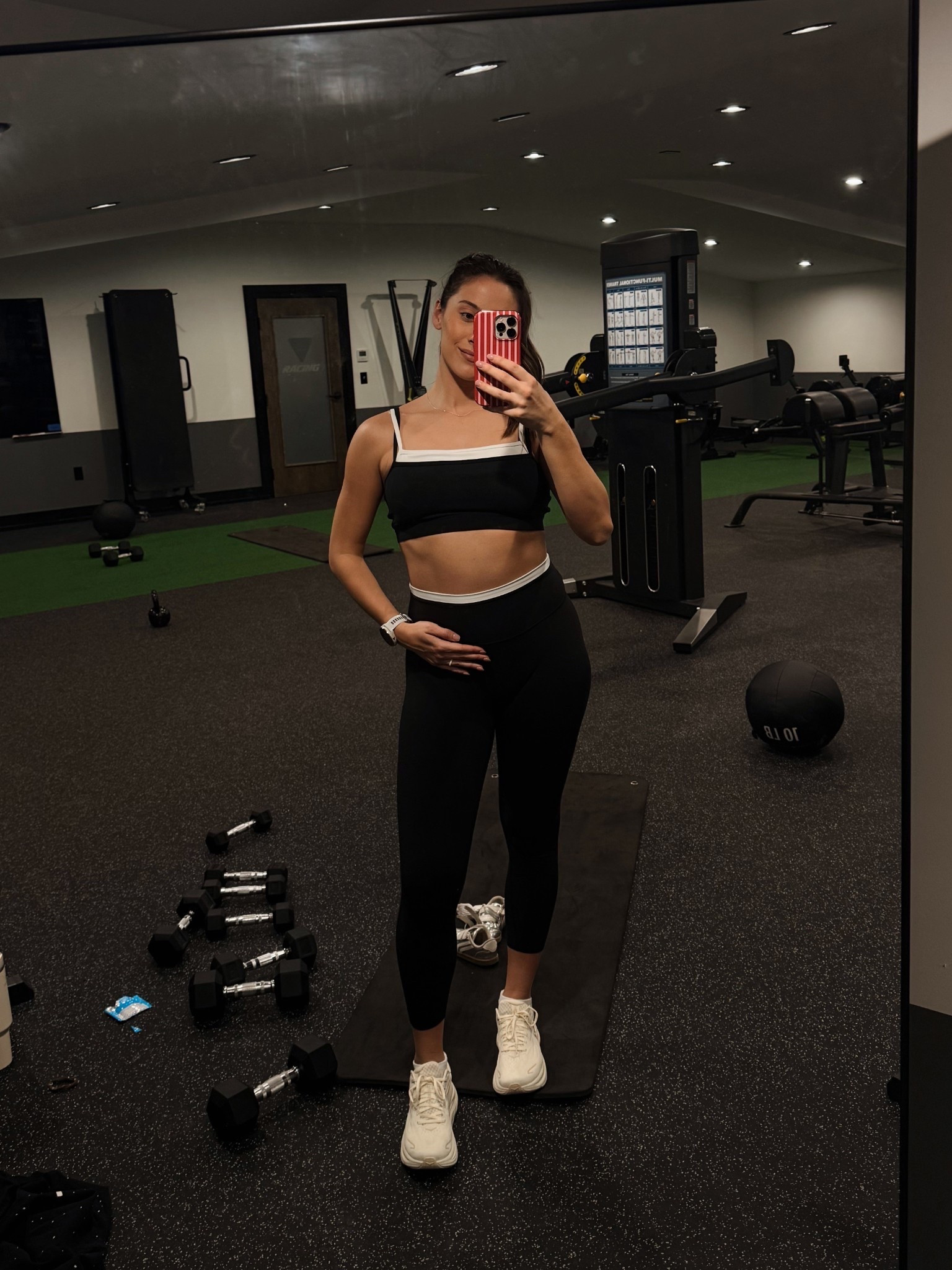 Pregnancy fitness set I’ll be living in!!!

#pregnancy #pregnancyoutfit #pregnancyfitness #maternityleggings #maternityfitnessclothes #comfyleggings #favoriteleggings

#LTKTall #LTKBump #LTKFindsUnder50