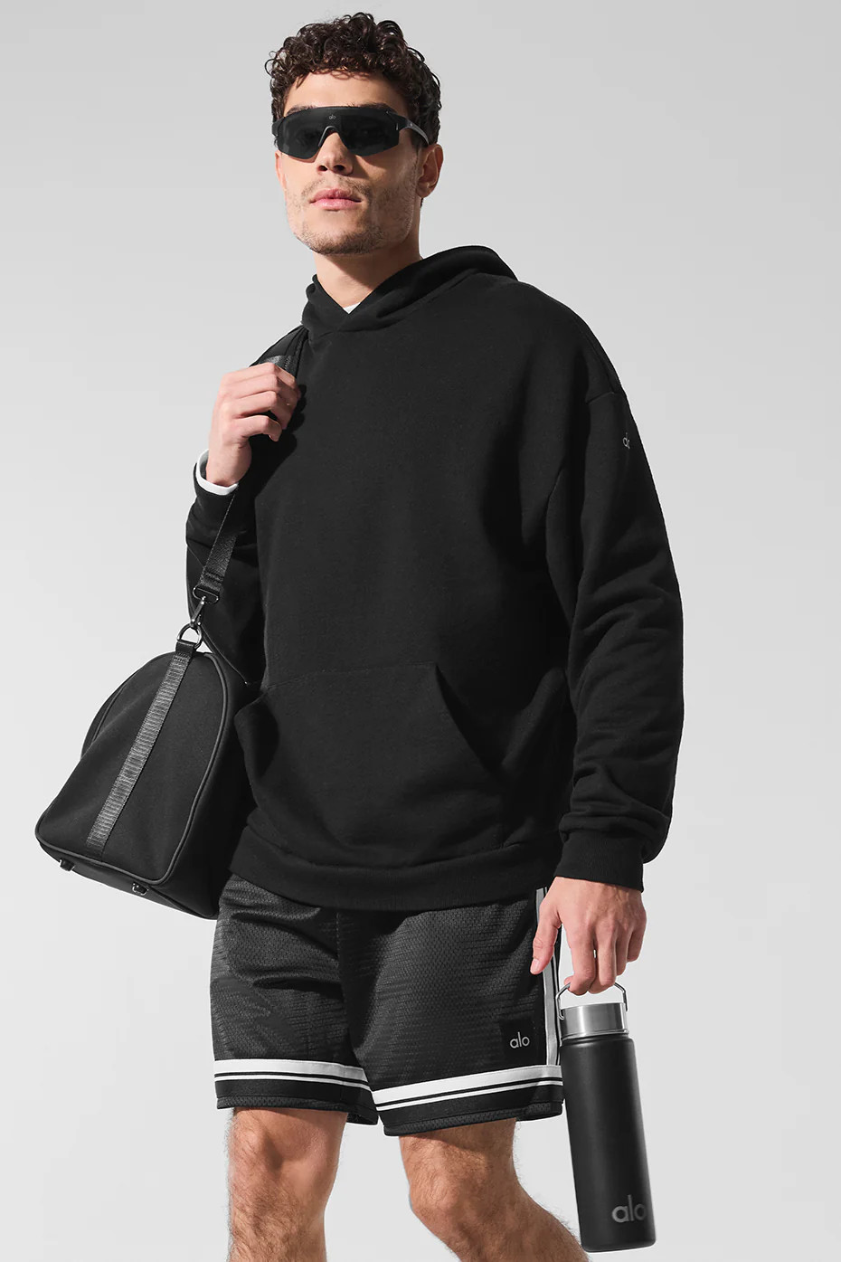 ALO | Chill Hoodie in Black, Size: Small | Alo Yoga (US)