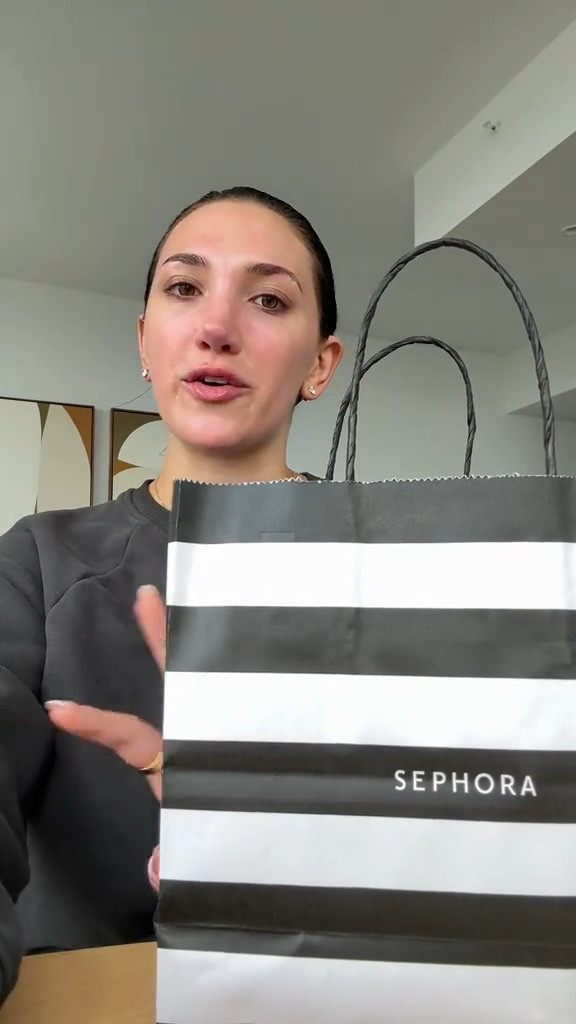 A new skincare routine wasn’t on my bingo card for today but I’m not mad about it

#LTKFindsUnder100 #LTKBeauty #LTKFindsUnder50