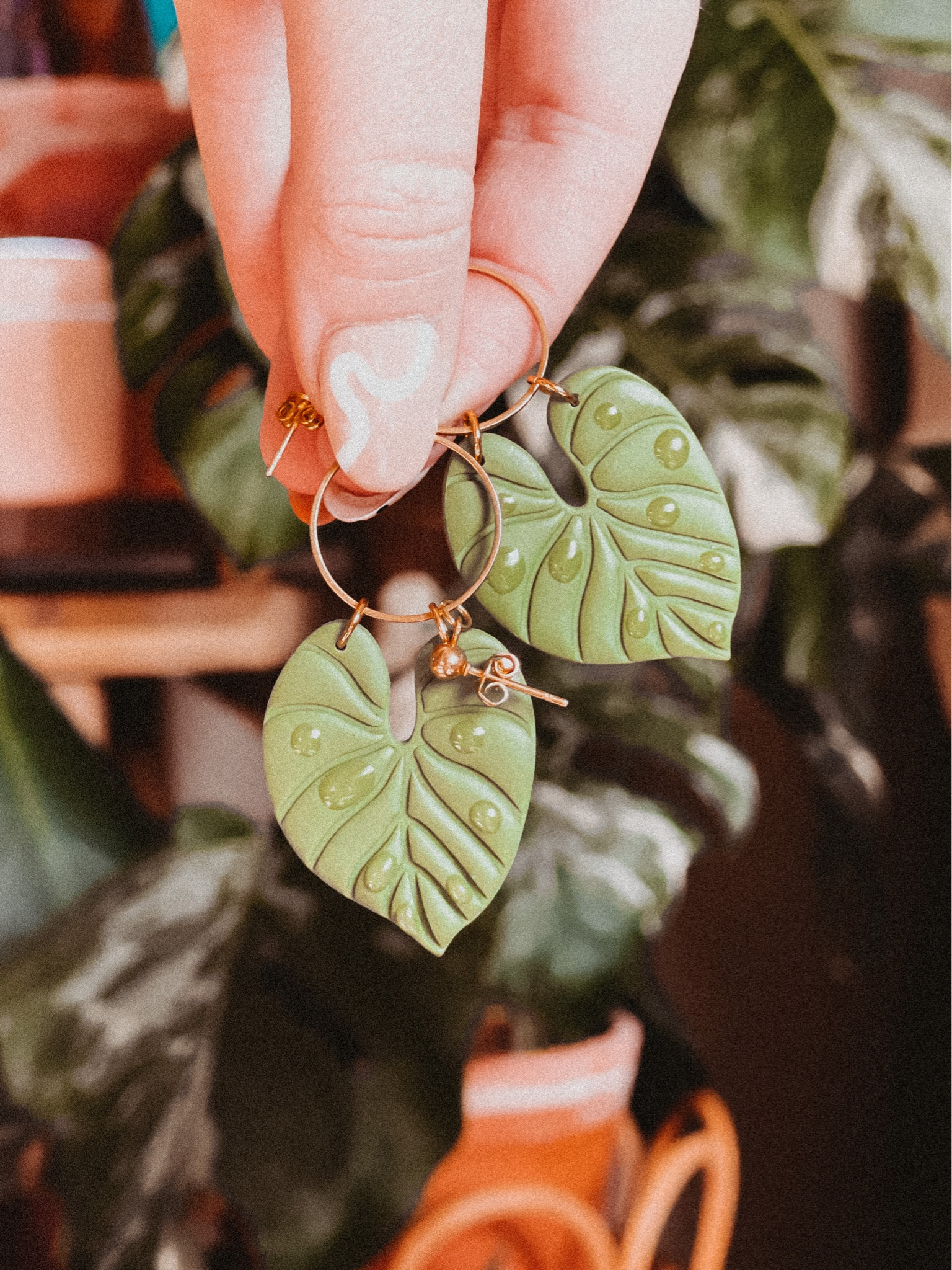 Perfect little plant earrings 🌿

#LTKGiftGuide #LTKCyberWeek #LTKhome
