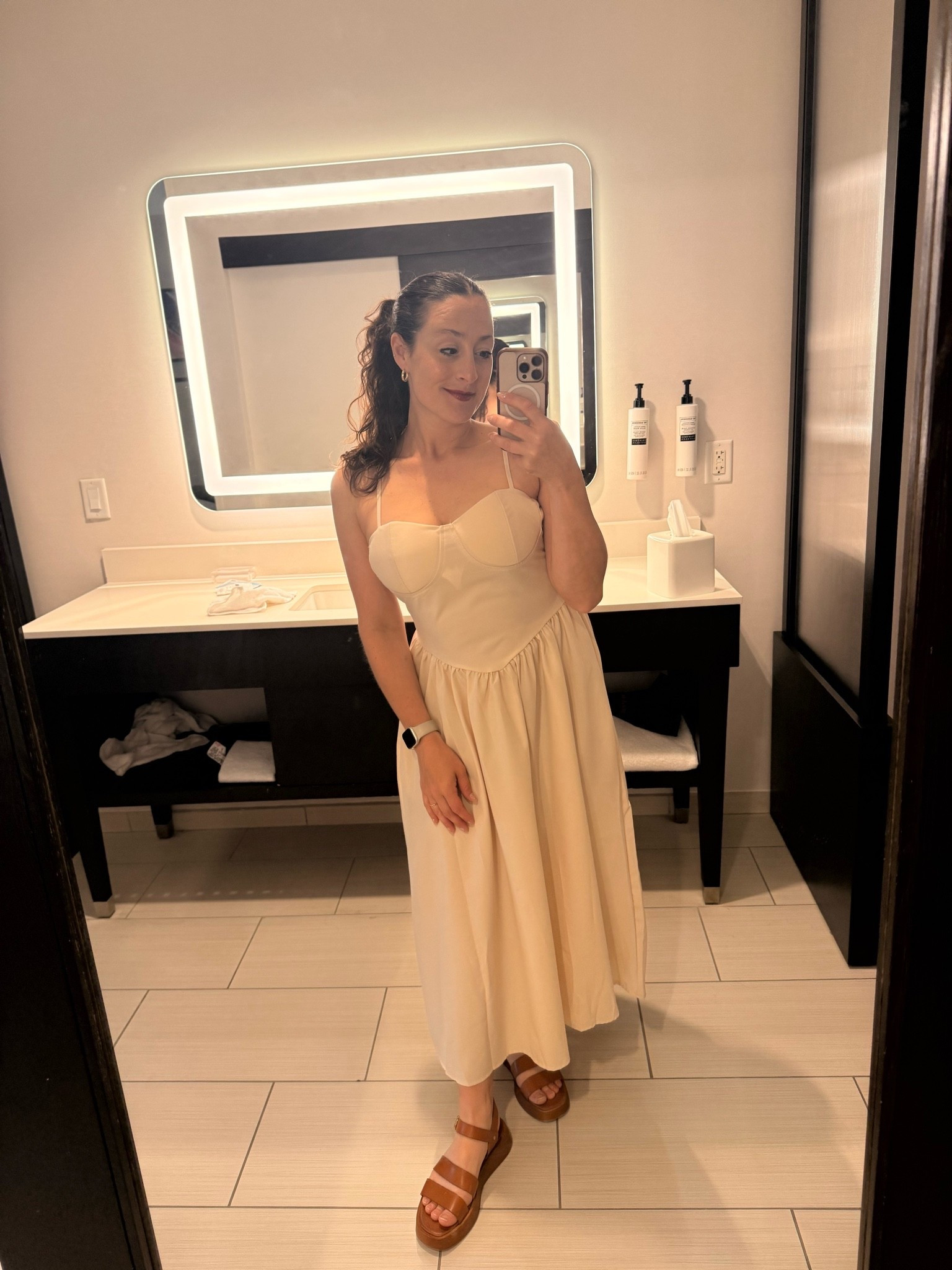 Feels good to get dressed up

#LTKgrwm #LTKmomlife #LTKTravel