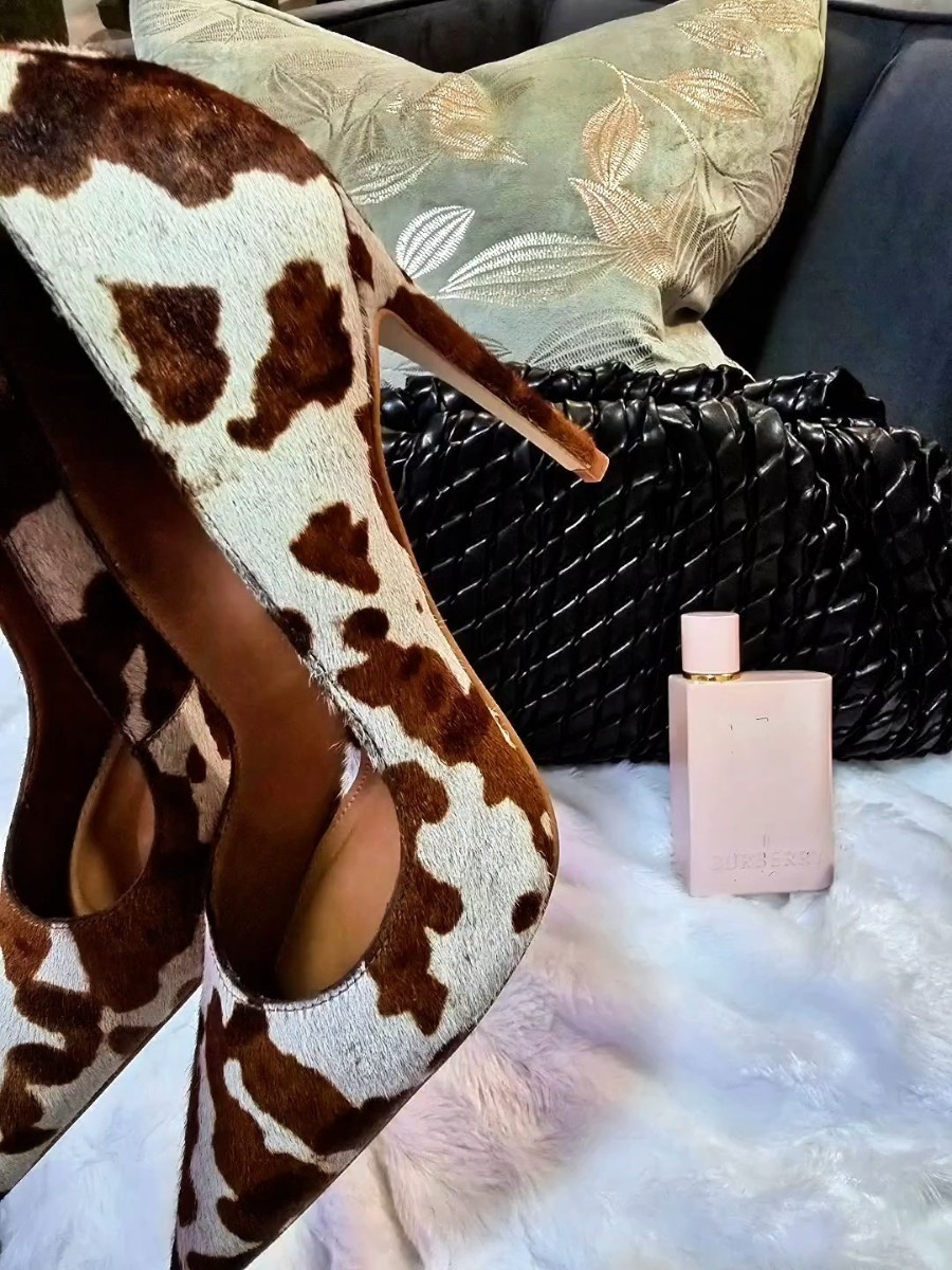 I love a good neutral statement heel and this cowprint gives me just that. Look good and smell even better. 

#LTKootd #LTKPetite #LTKgrwm