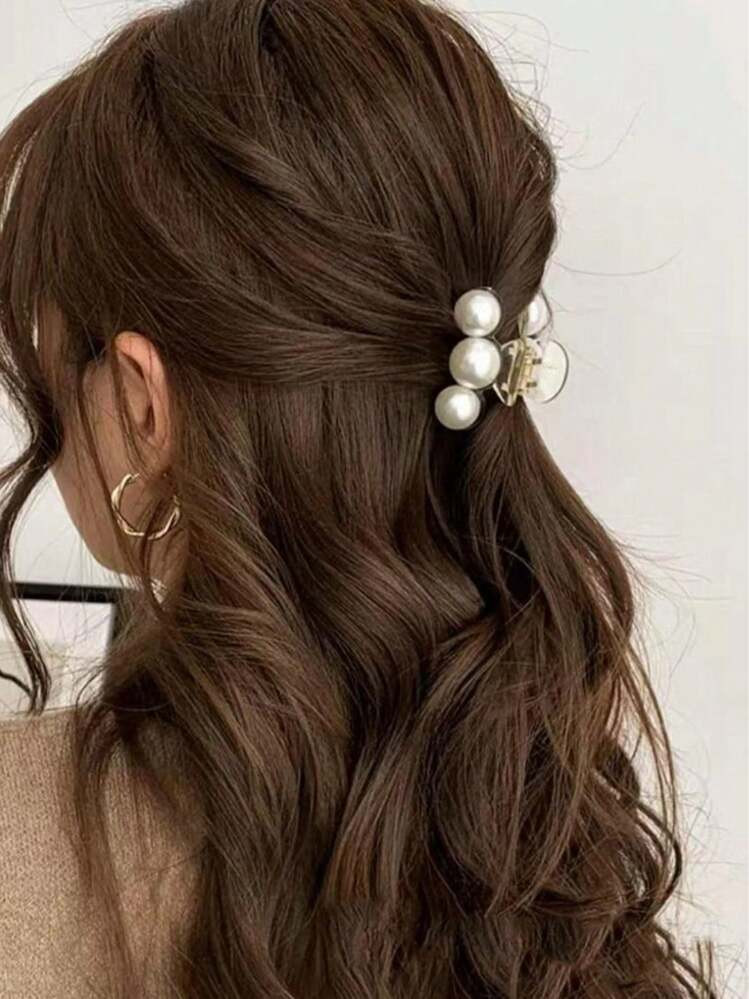1pc Elegant And Lovely Faux Pearl Hair Claw For Side Bangs And Back Head Summer Claw Clips Hair Clips Hair Jaw Clip Hair Clamps Hair Clutch Hair Catcher Clip, School Stuff, College | SHEIN