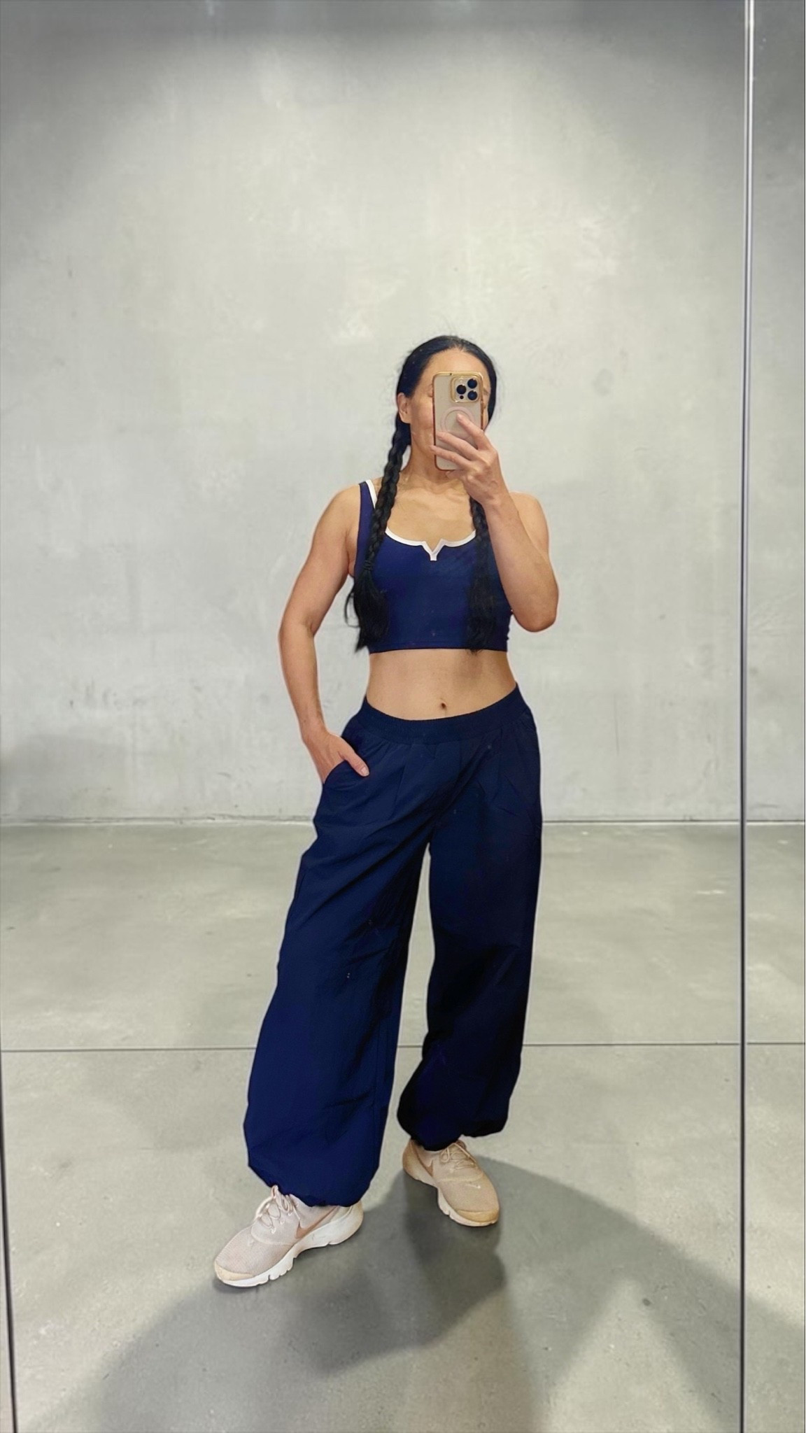 Love these baggy cargo pants so much, I ended up buying them in several other colors! 😍 Even my friends saw me wearing them, loved them, and bought a couple of them too. So comfy, easy to style, and such a good everyday find. I’m wearing Petite XS.

#LTKootd #LTKfitnessgoals
