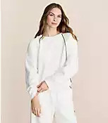 Lou & Grey Piped Elite Fleece Sweatshirt | LOFT