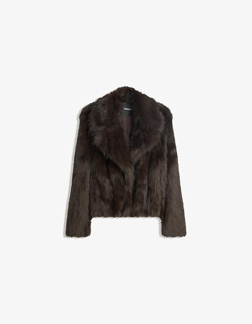 Faux fur jacket - Women | Bershka GB