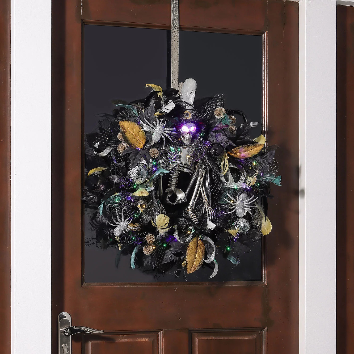 Member's Mark 26" Pre-Lit Spooky Skeleton Wreath | Sam's Club