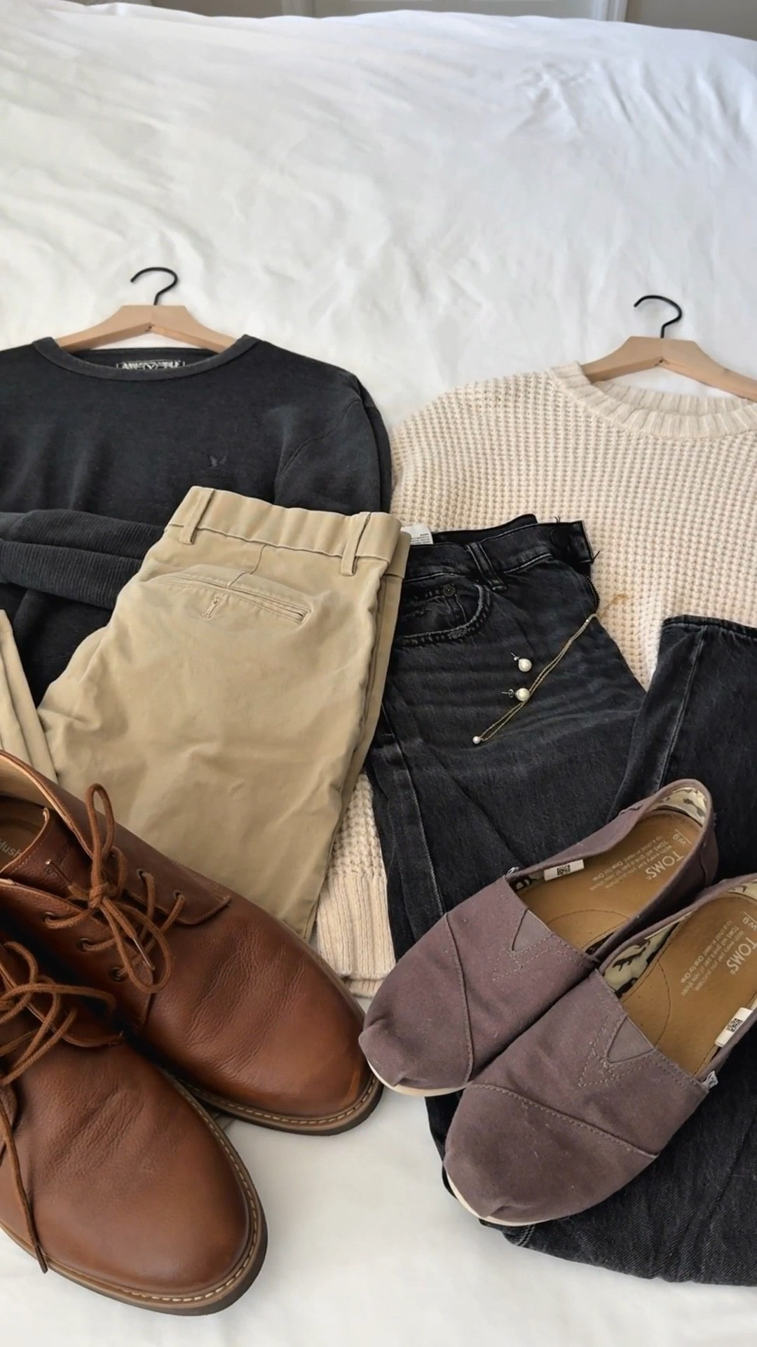 Matching the cozy energy all season long 🤎 from coffee dates to evening strolls 🫶🏼 soft knits, warm tones, and that effortless “put together but comfy” vibe 😌 the perfect gift this seasons is cute clothes 🎁

#HisAndHersOutfits #FallStyleInspo #CozySeasonVibes #LTKCouples #NeutralTones #OOTD #WeekendStyle

#LTKMens #LTKHoliday #LTKGiftGuide