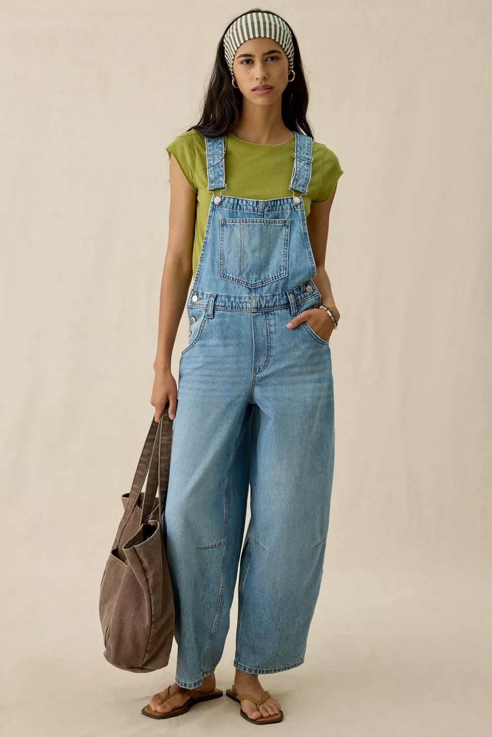 BDG Rih Extreme Barrel-Leg Overalls | Urban Outfitters (US and RoW)