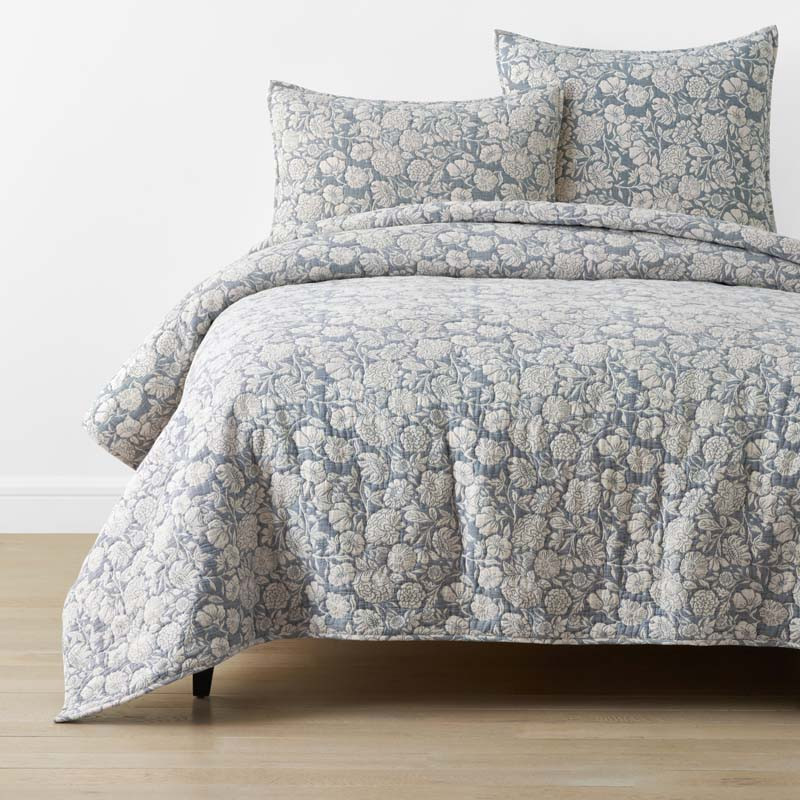 Kyla Floral Quilt - Smoke Blue, Twin/Twin XL | The Company Store
