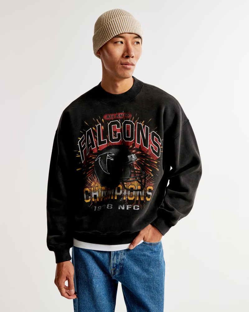 Atlanta Falcons Graphic Crew Sweatshirt | Abercrombie & Fitch (US)