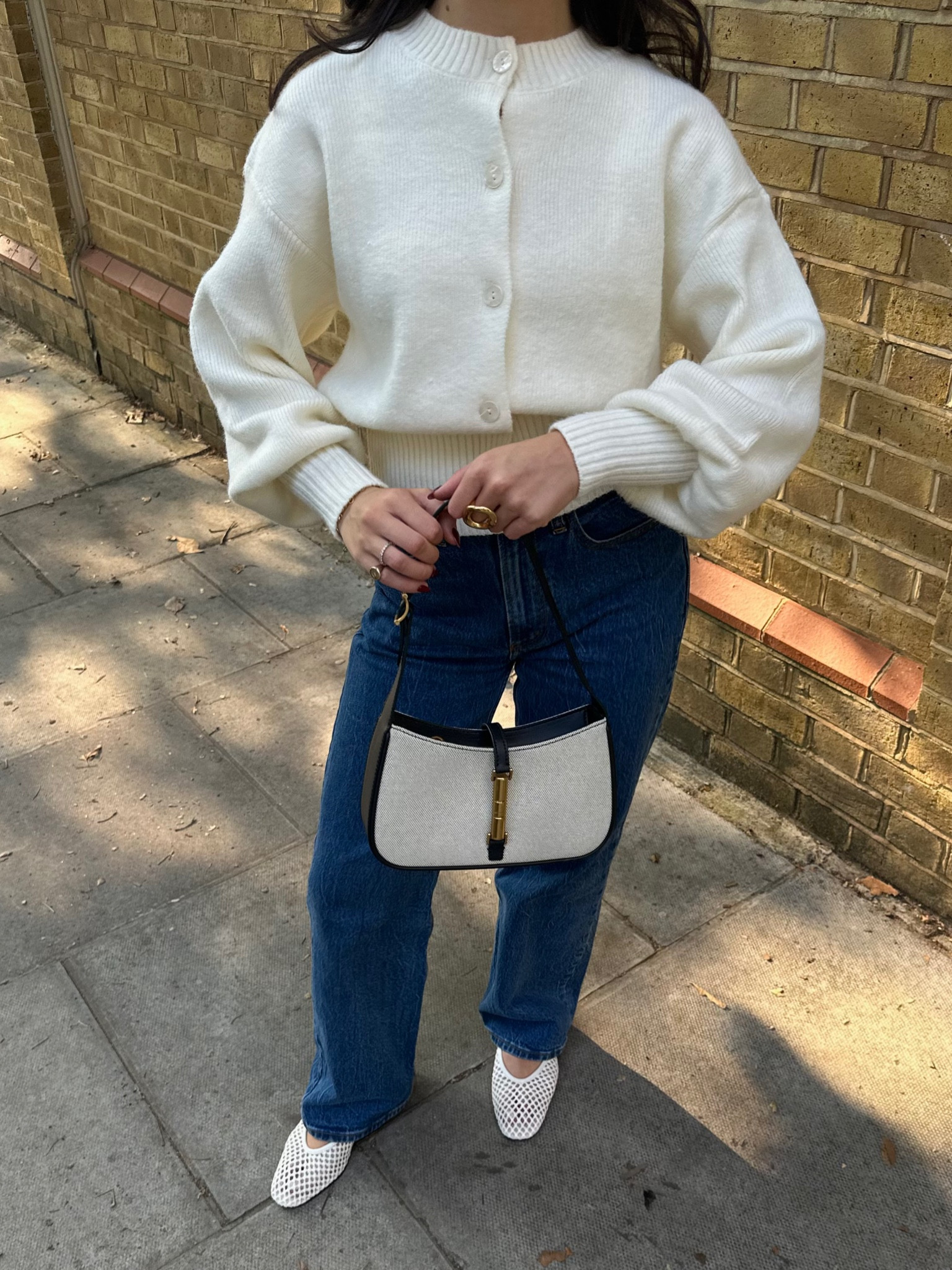 Autumn outfit, Pretty Lavish, Abercrombie and Fitch, H&M, Charles and Keith bag, jeans, white cardigan, ballet flats, transitional outfit

#LTKautumn #FashionMonth #LTKuk