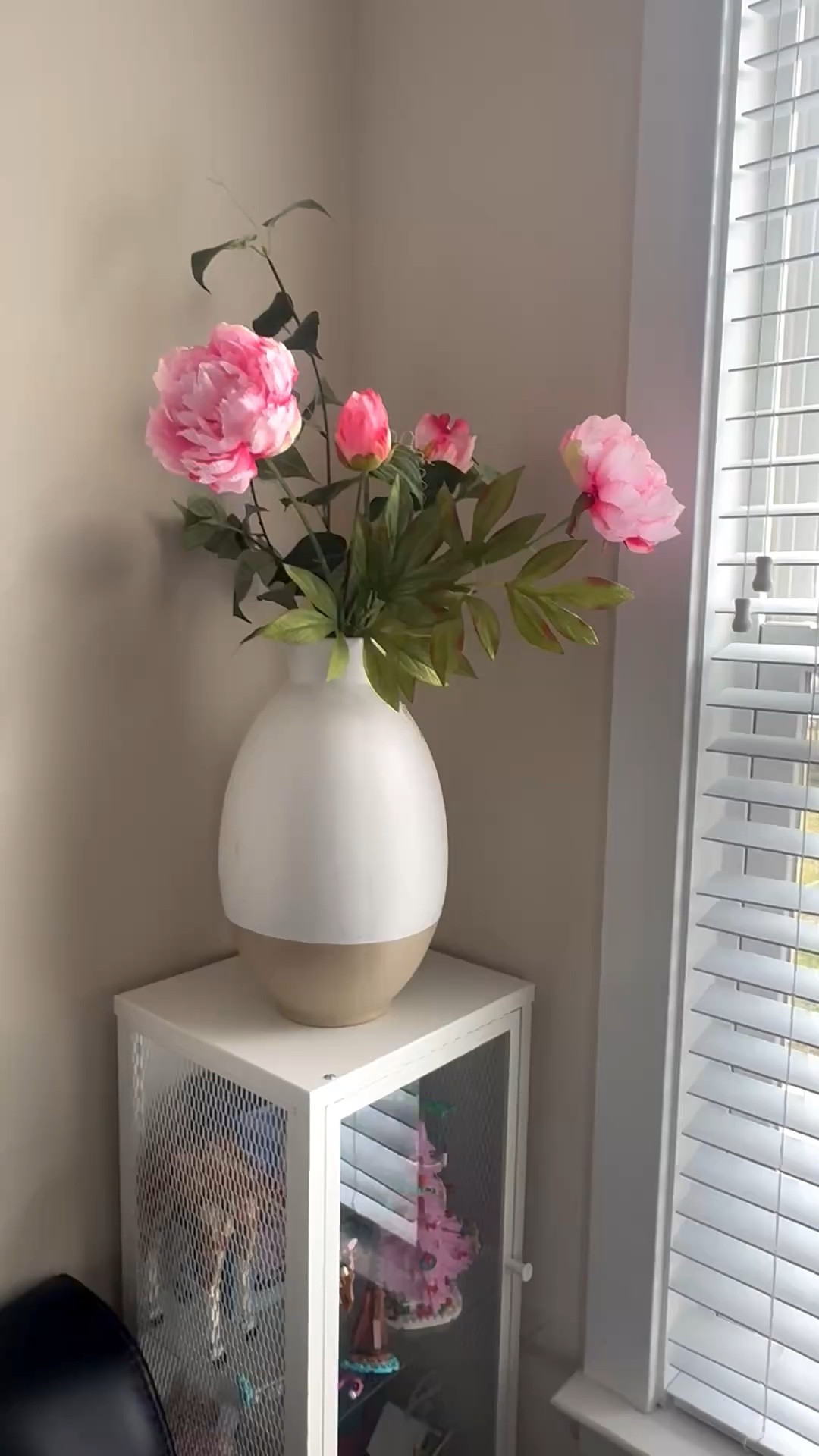 This is one of my favorite vases - It’s large and makes a statement in the room. I have kept it out year round with this bundle of flowers. I can’t find the link for it and while it may not longer be sold, there’s so much more out there to choose from.

Vase, Large Vase, Flower Vase, Home Decor 

#LTKHome