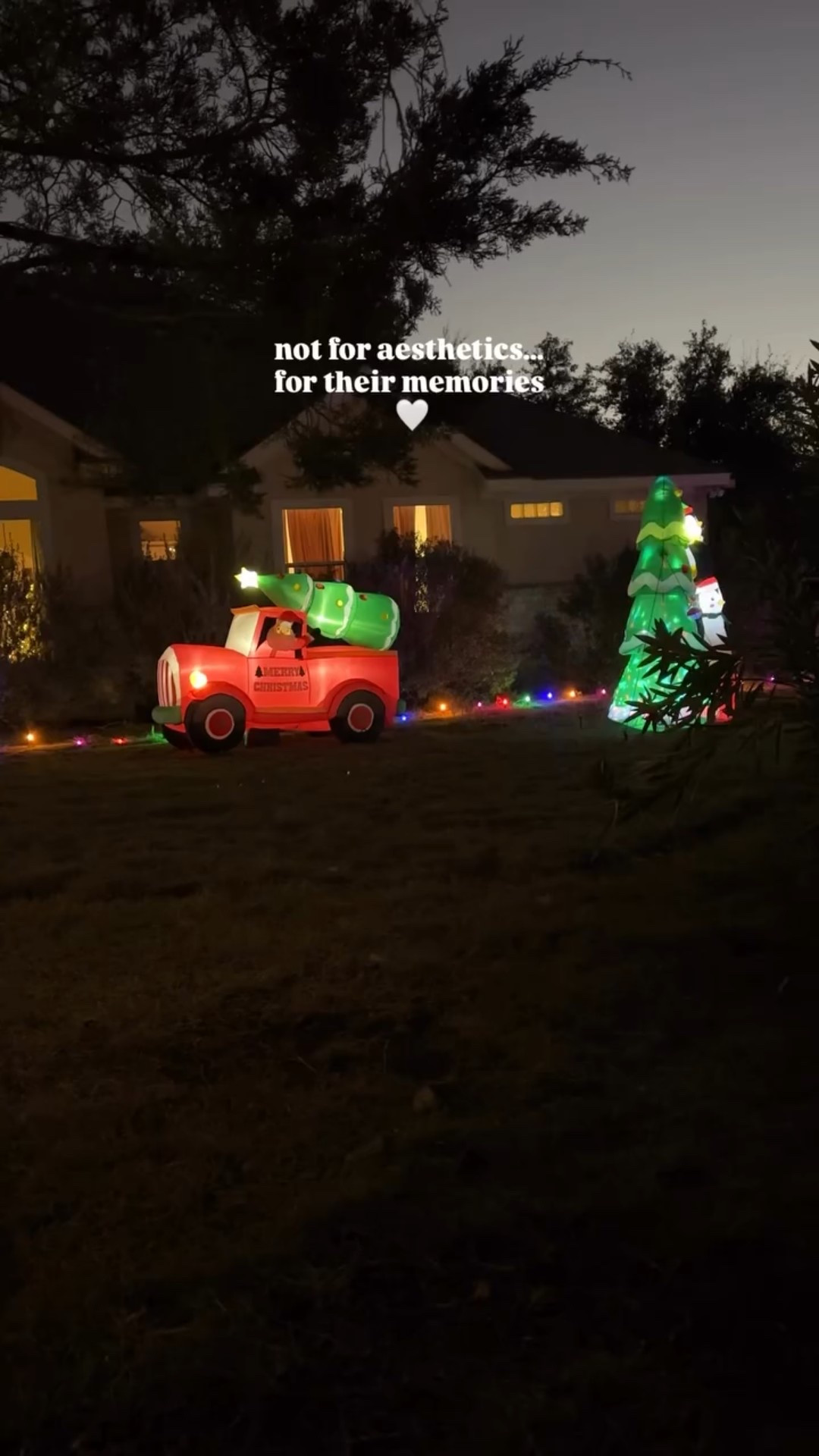 This part of Christmas is for them 🤍🎄

#christmaswithkids
#christmastraditions 
#holidaymagic 
#motherhood