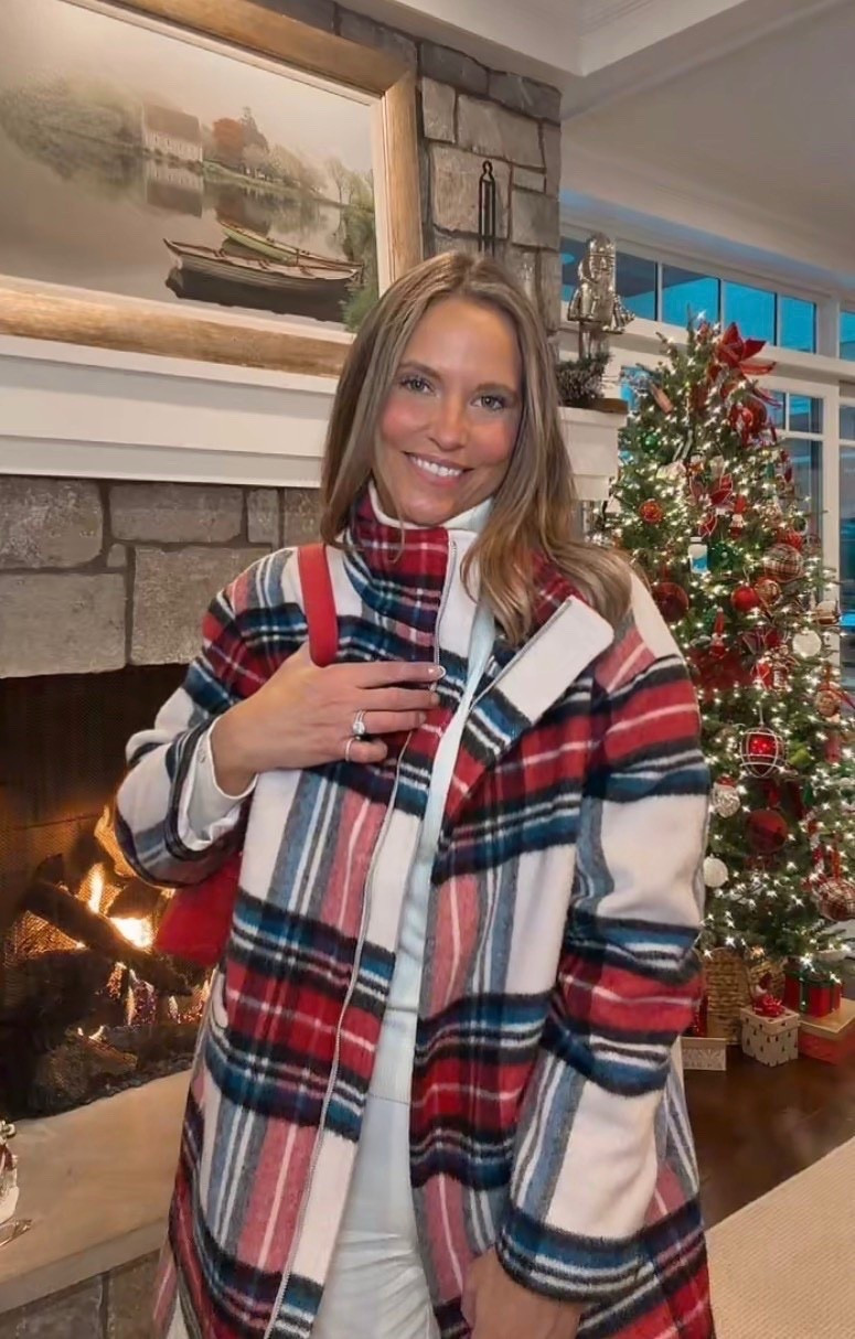 Can’t get enough of this plaid jacket from Talbots for the holiday season! It looks amazing over an all white or black monochromatic outfit. It would also look great layered over a dress for Christmas dinner!


#LTKHoliday #LTKOver40 #LTKSeasonal