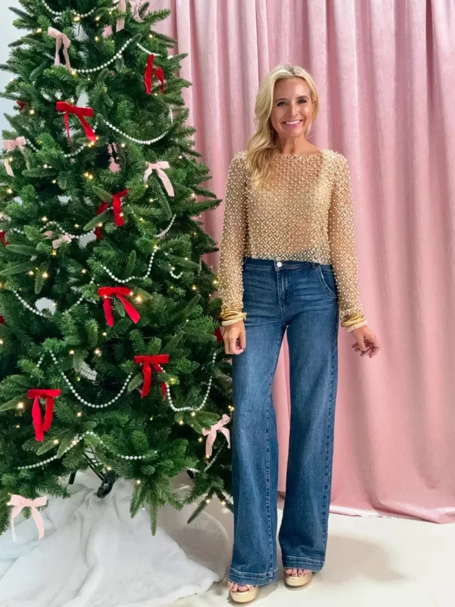 The most perfect holiday top there ever was. Wearing XS. Jeans are a 25. Code FANCY15 for 15% off

#LTKStyleTip #LTKSeasonal #LTKFindsUnder100