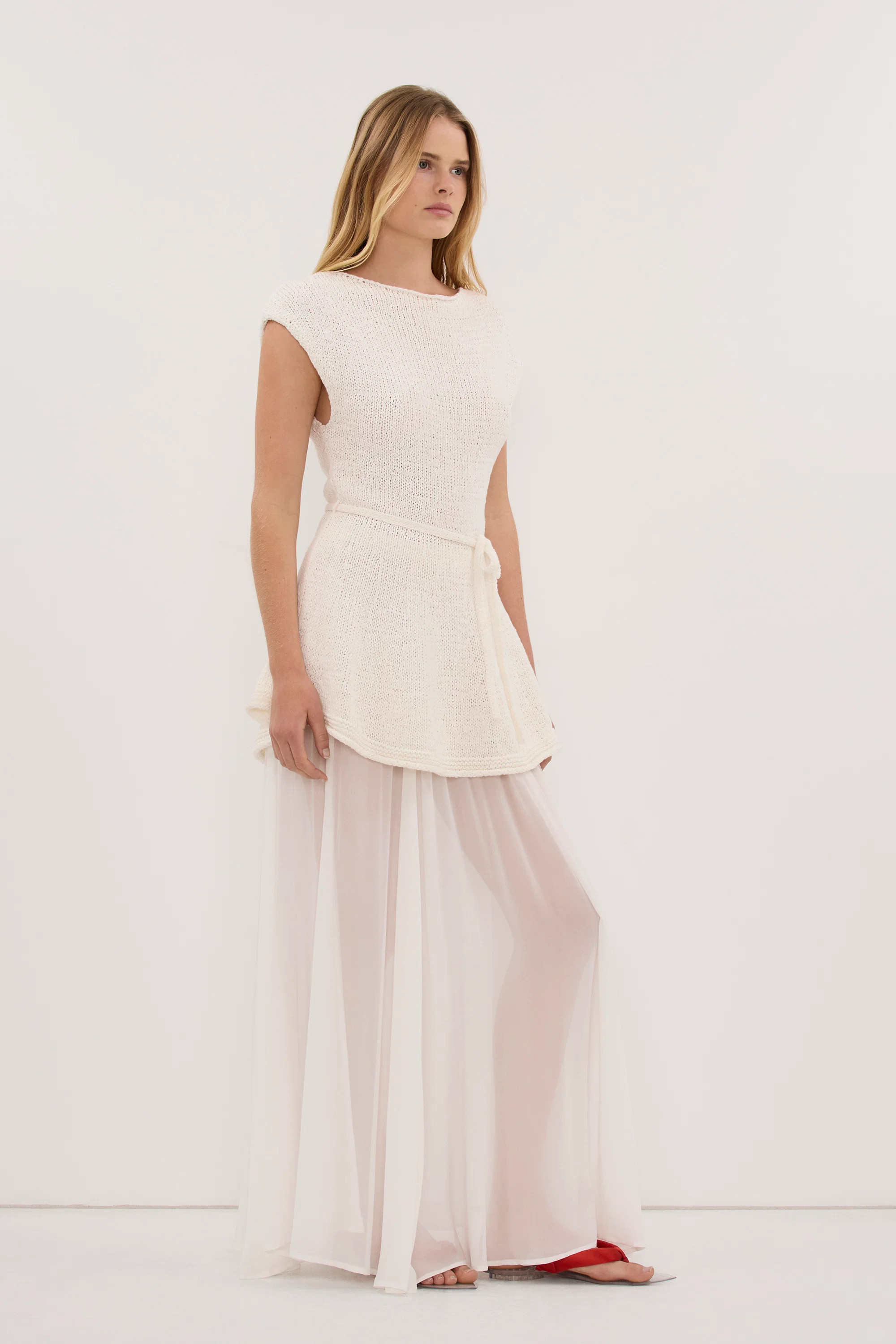 MIREYA OFF WHITE KNIT PEPLUM TOP | DISSH