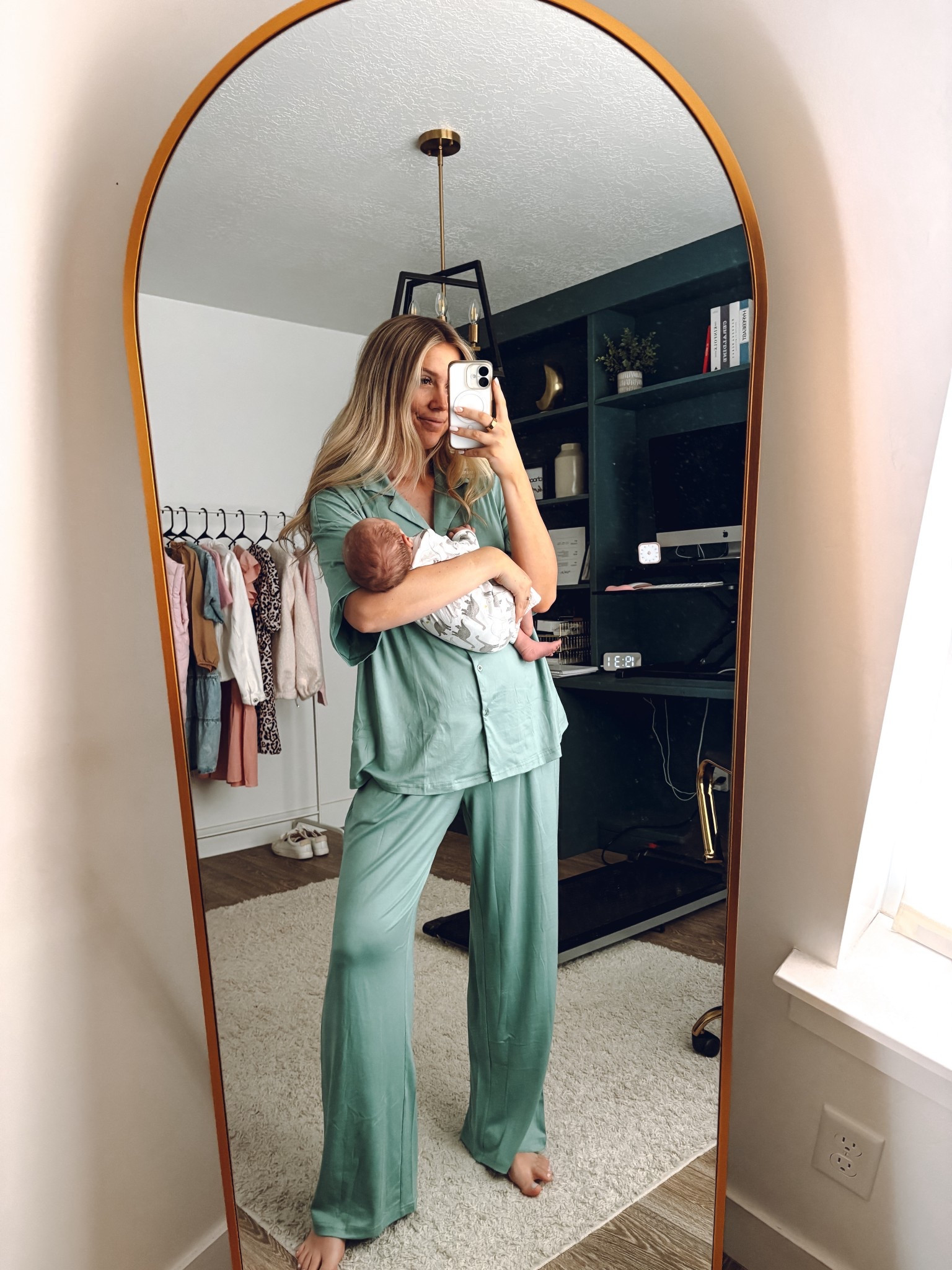 postpartum nursing friendly pajama set! button up top + drawstring waist on pants! Super soft! I sized up one

| womens pajamas | postpartum | nursing friendly 

#LTKmomlife #LTKBaby #LTKootd