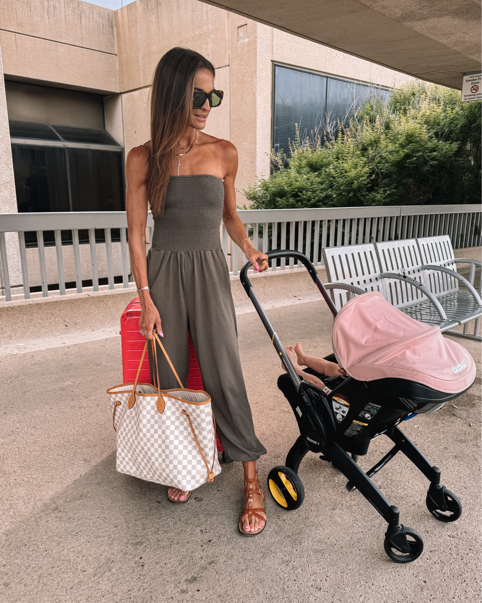 travel outfit! jumpsuit is so soft and perfect for summer or the beach! wear in size xs!