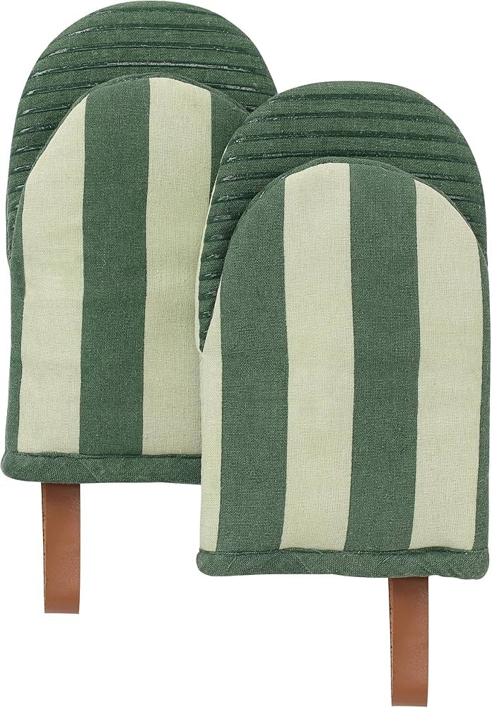 Folkulture Mini Oven Mitts Heat Resistant 5.75" x9", Set of 2 Short Oven Mitts with Hanging Loop,... | Amazon (US)