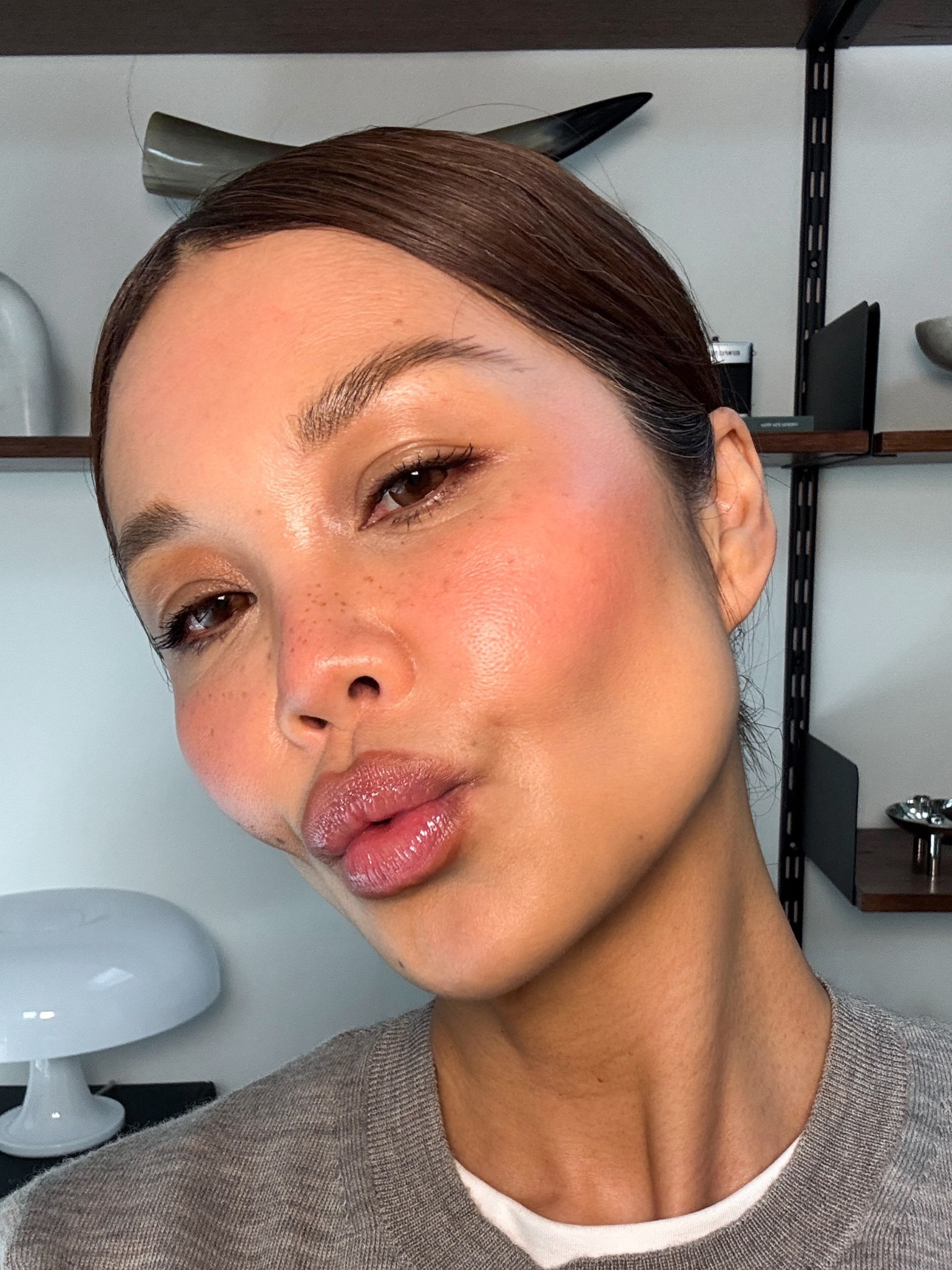 I’m wearing all of these rhode products. 
lip liner in ‘ lean’
Lip gloss in ‘pretzel’ and pocket blush in ‘ candy apple'

#LTKspring #LTKgiftguide #LTKbeauty