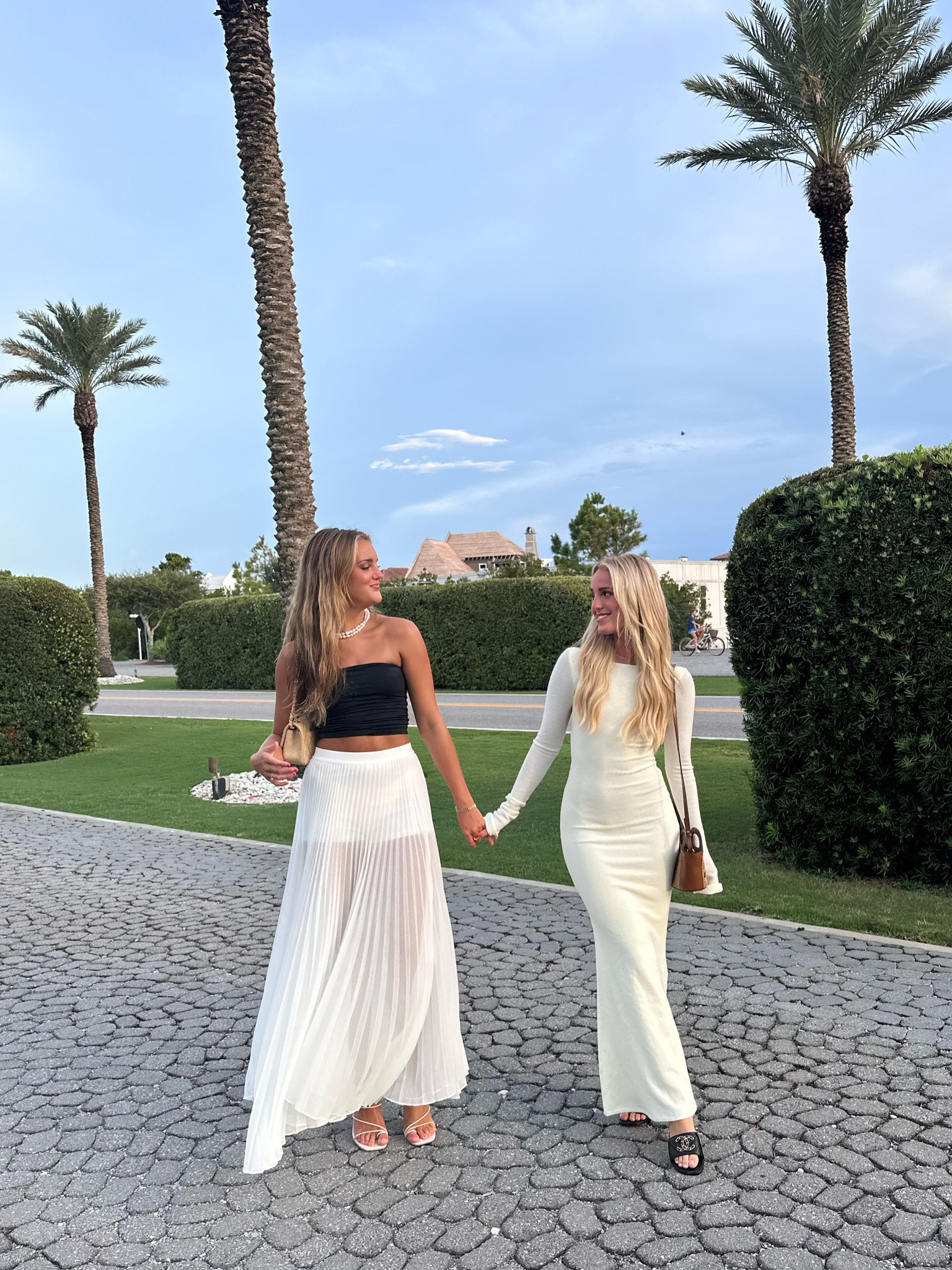 Our 30A vacation dinner looks linked! Chanie’s dress is only $65.00 and it’s a STUNNER + amazing quality !!! I’m loving this new skirt by Alice and Olivia 🤍

#LTKStyleTip #LTKSeasonal #LTKParties