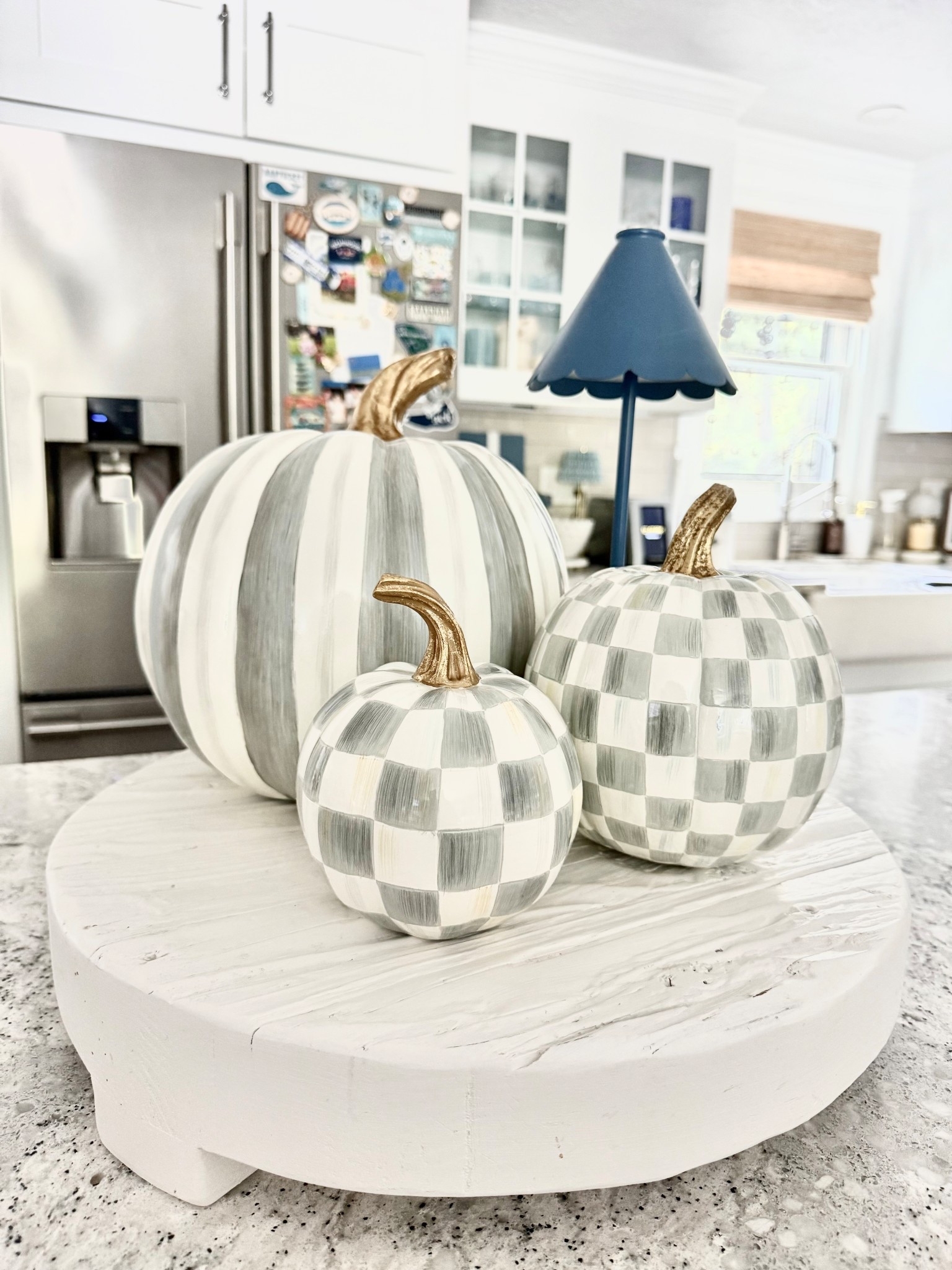 it’s beginning to look a lot like fall in our kitchen!🤍✨

#LTKSeasonal #LTKHome