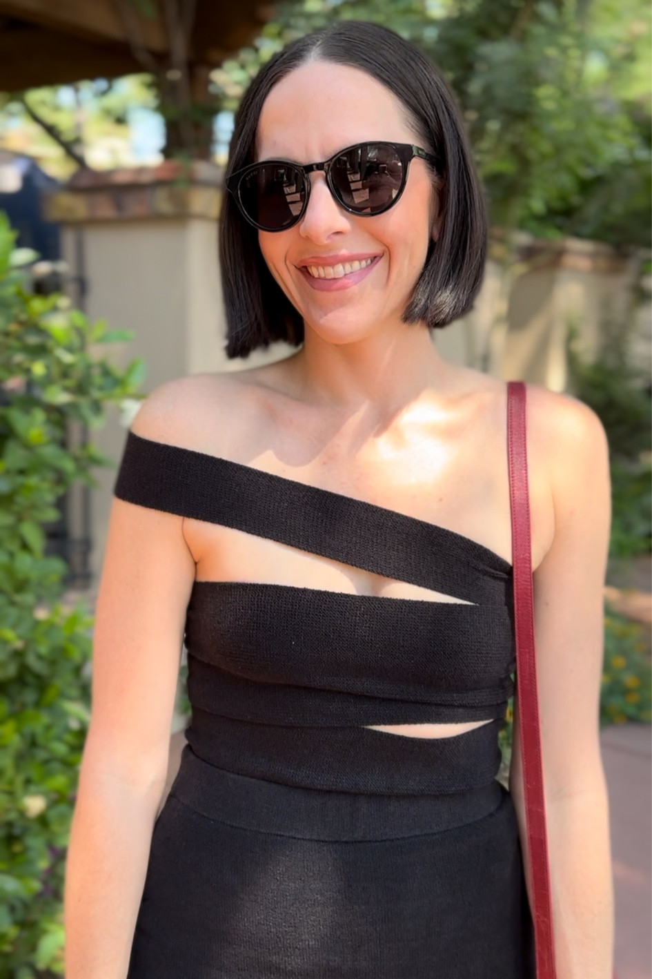 Love my new sunglasses 

#LTKStyleTip