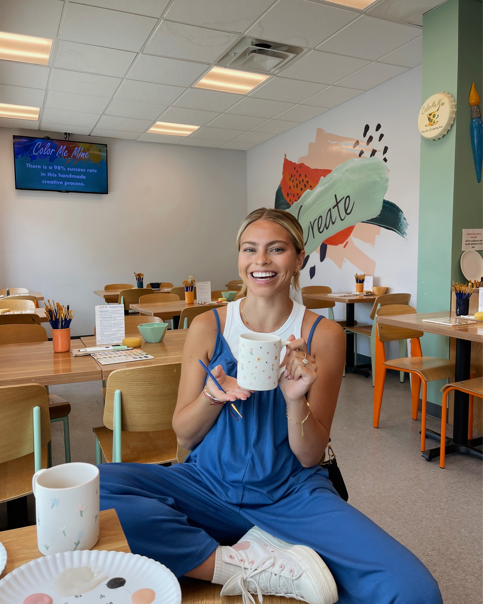 jumpsuit for painting pottery 💙🎨
size small

#LTKSale #LTKSeasonal #LTKFind