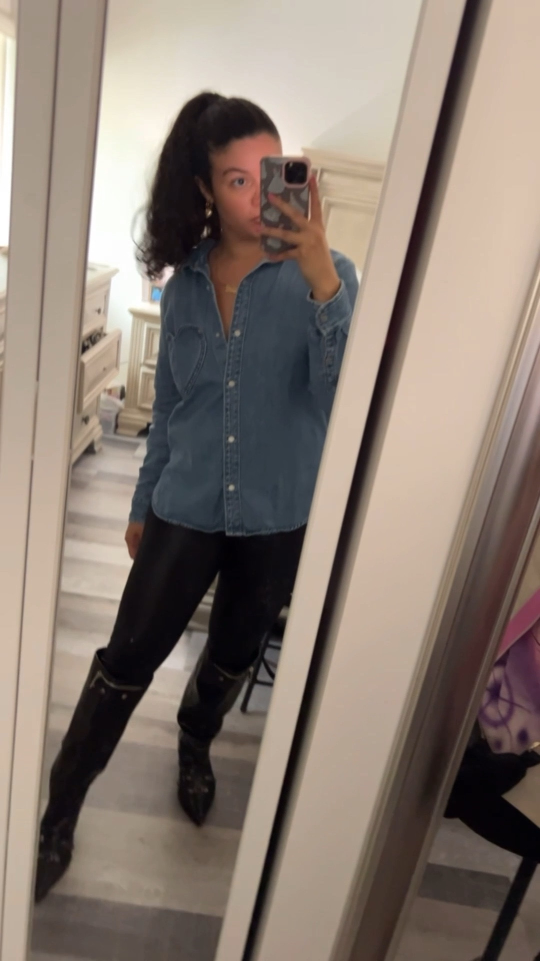 Ootd for a chilly baby shower

Adore this denim top from target!

#LTKootd #LTKMidsize #LTKSaleAlert