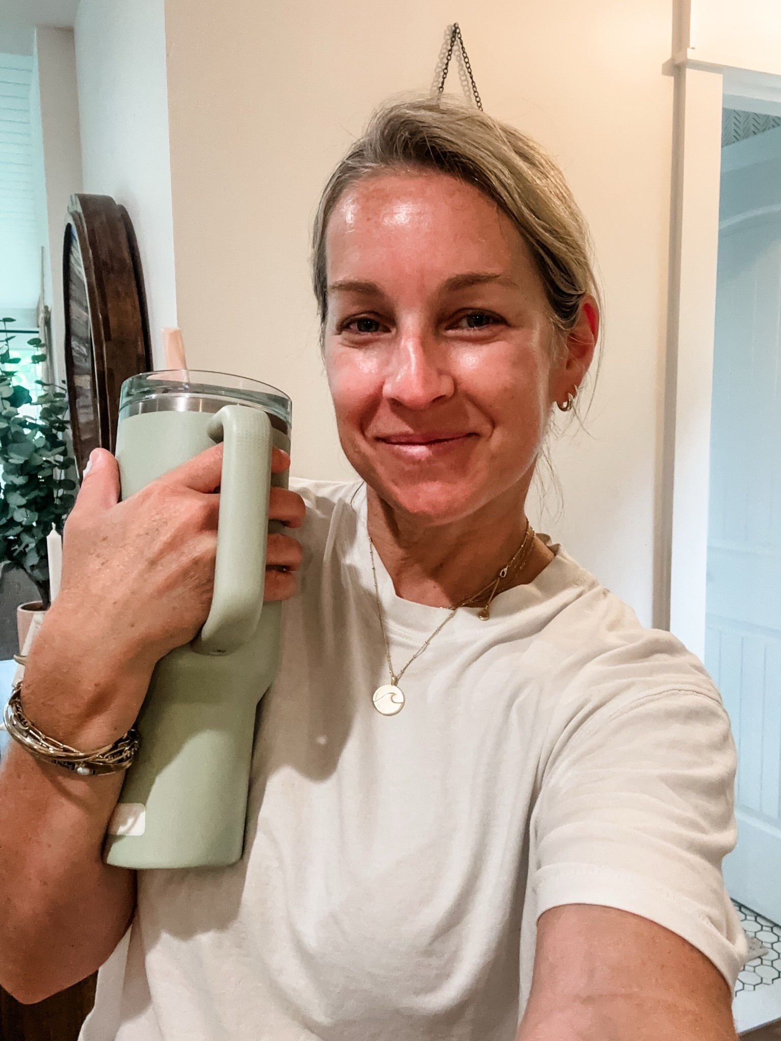 My emotional support Stanley that made it all the way home from Dallas with me last year! Love the colors and weight. I have the 40oz but they have tons of sizes.

#LTKmomlife #LTKTravel #LTKHome