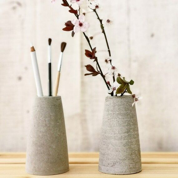2 x Cone-shaped concrete vase decoration made of concrete, Minimalist vase, light grey | Etsy (US)