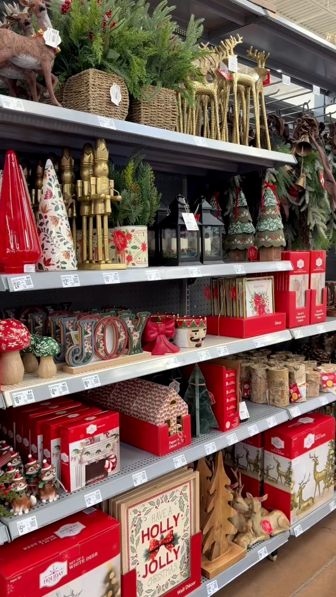 Christmas is here already, how?! 






Walmart, Walmart Finds, Christmas, Christmas Decor

#LTKSeasonal #LTKHome