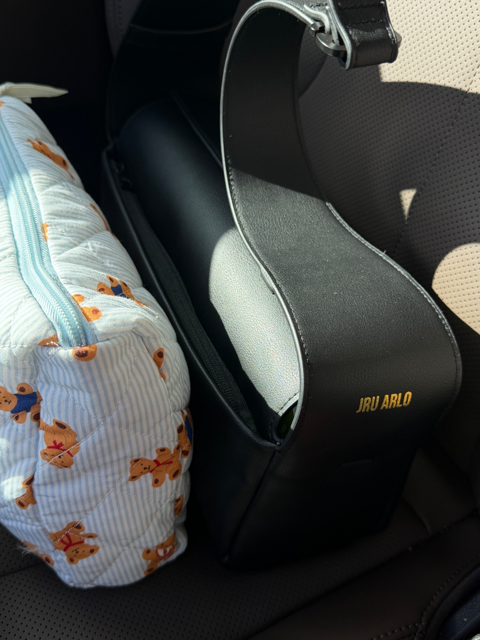 Styling my stroller >> stroller caddy.
#beis 

#LTKmomlife