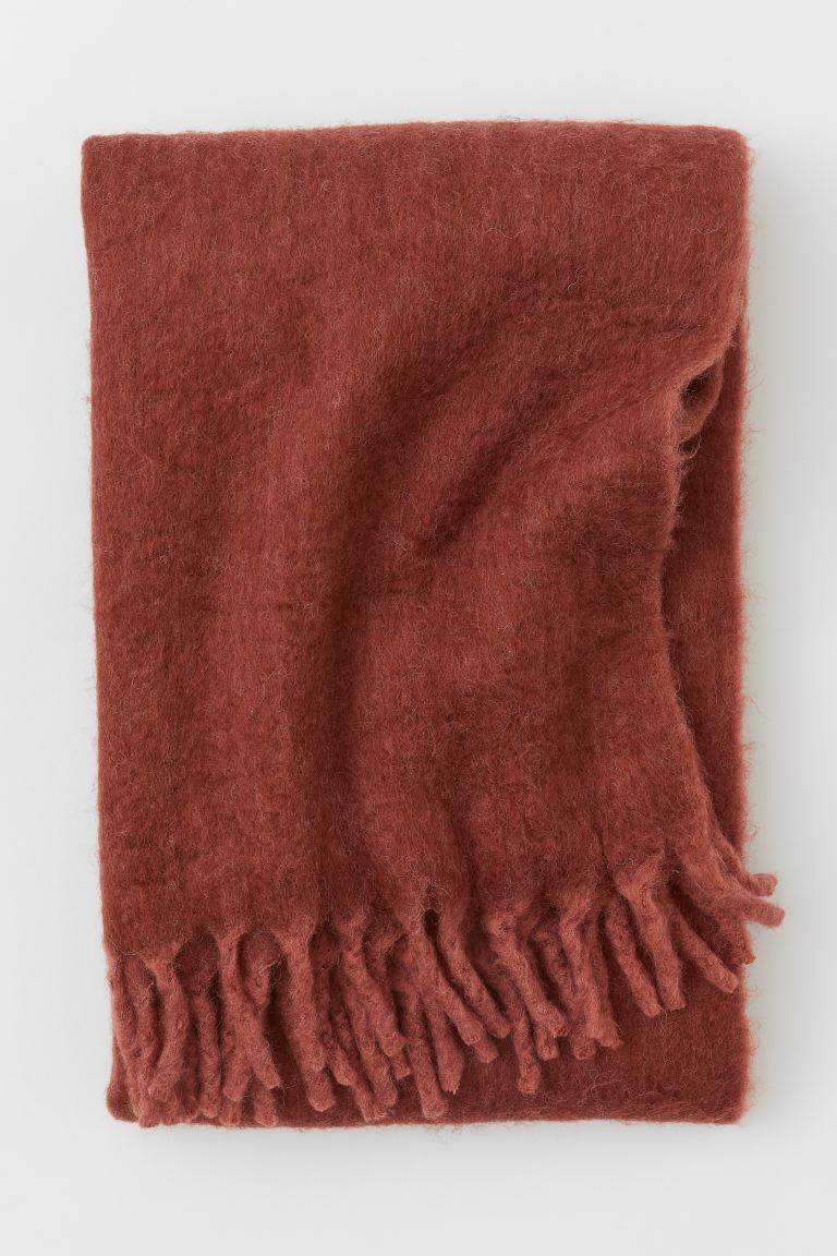 Soft Wool-blend Throw
							
							$34.99 | H&M (US + CA)